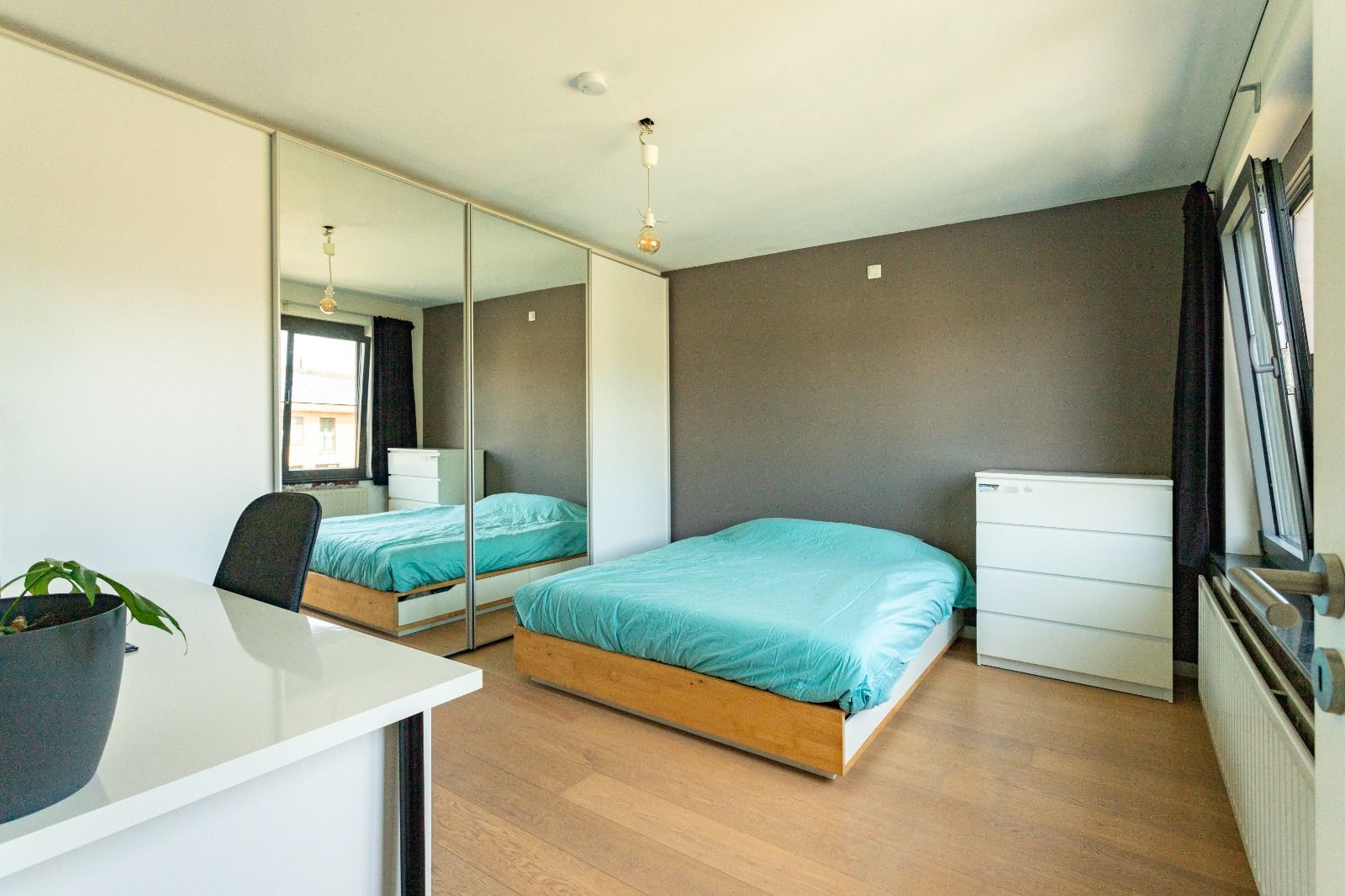 Ruime HOB met prachtig uitzicht en 5 slaapkamers - foto 9