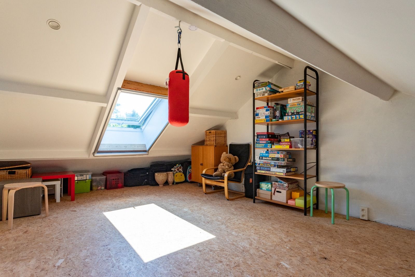 Ruime HOB met prachtig uitzicht en 5 slaapkamers - foto 7