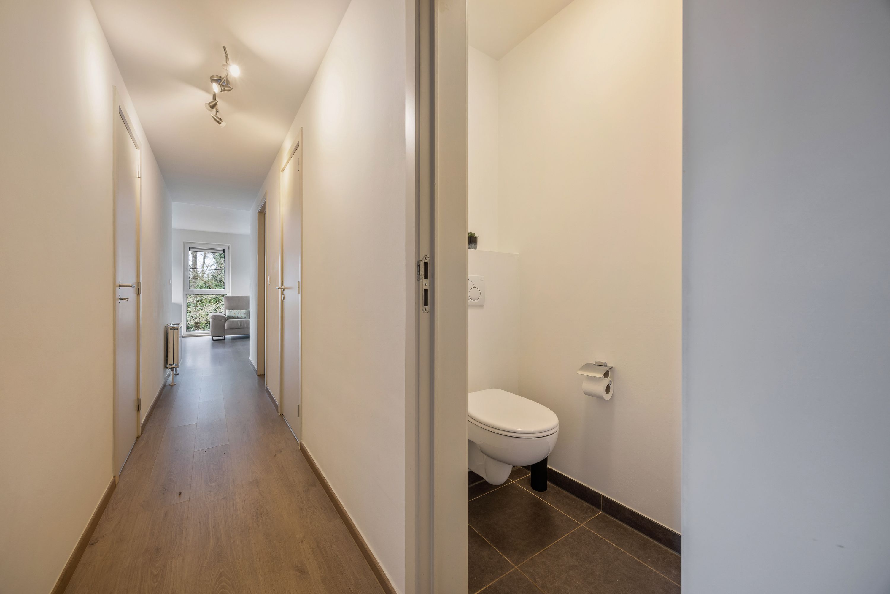 Lichtrijk hoekapp. met ondergrondse parking in Boekt - foto 7