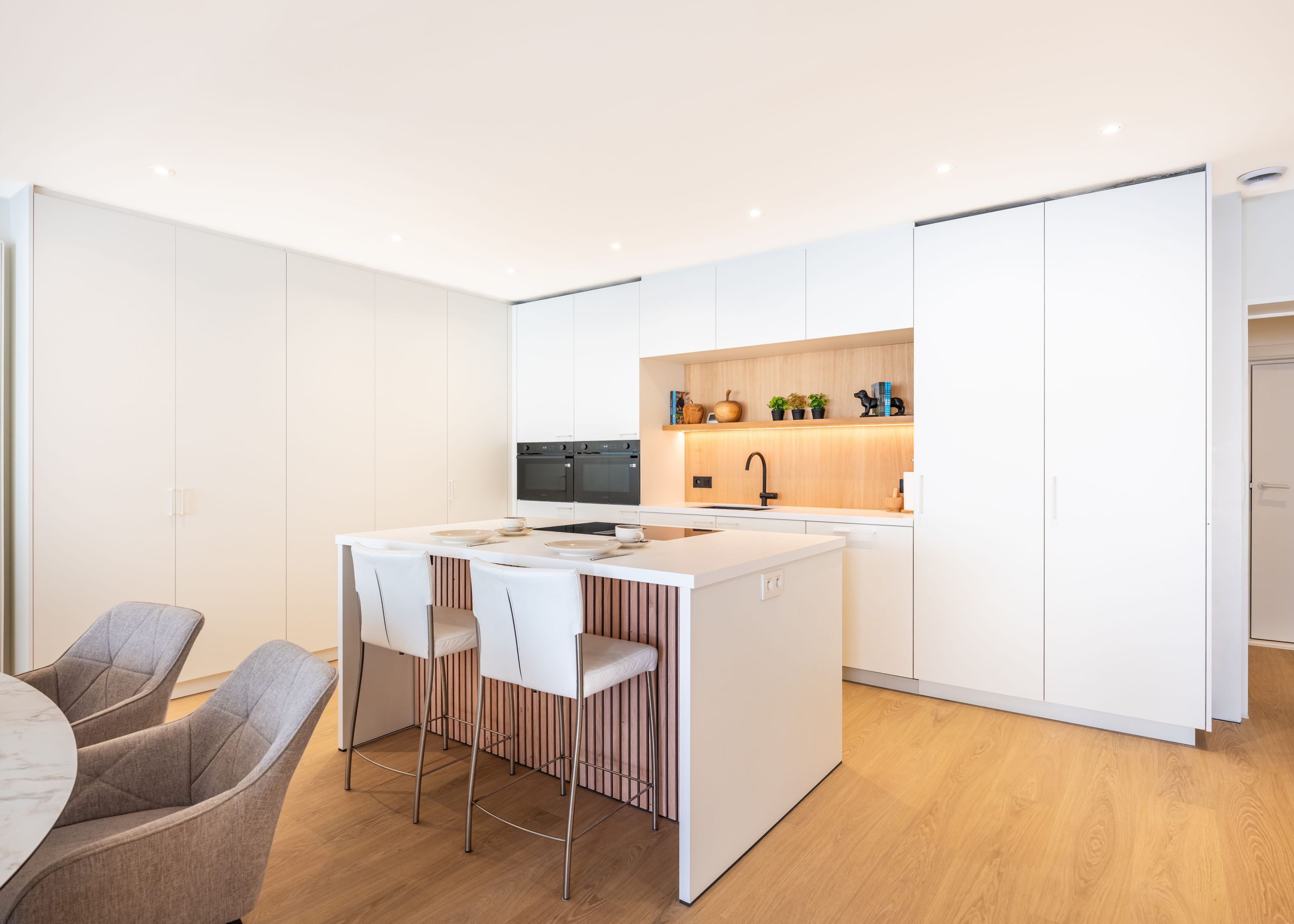 Rolstoeltoegankelijk gelijkvloers appartement  centrum Alveringem - foto 2