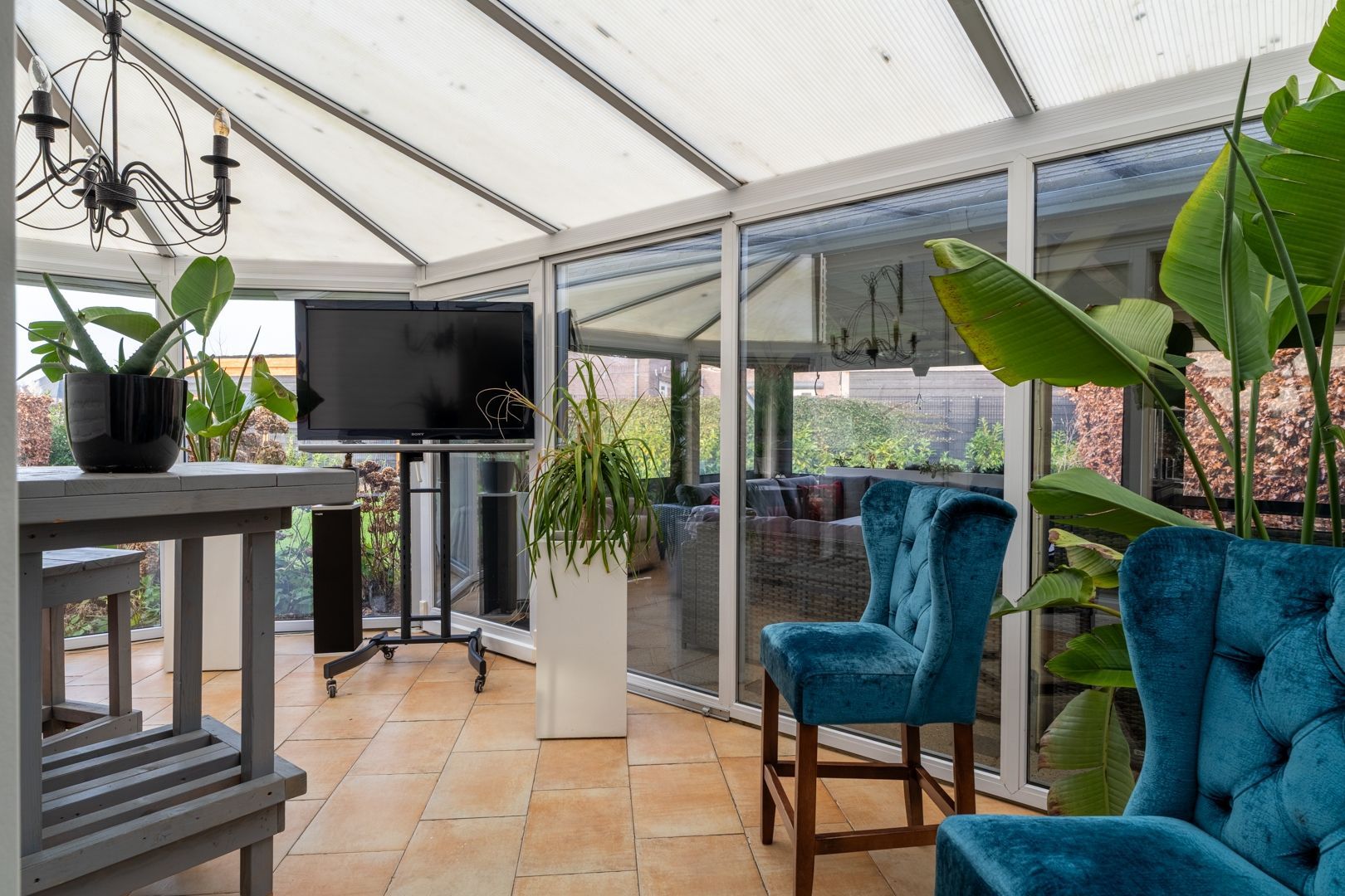 Ruime vrijstaande woning, 5 slaapkamers, 220 m2 woonruimte - foto 5