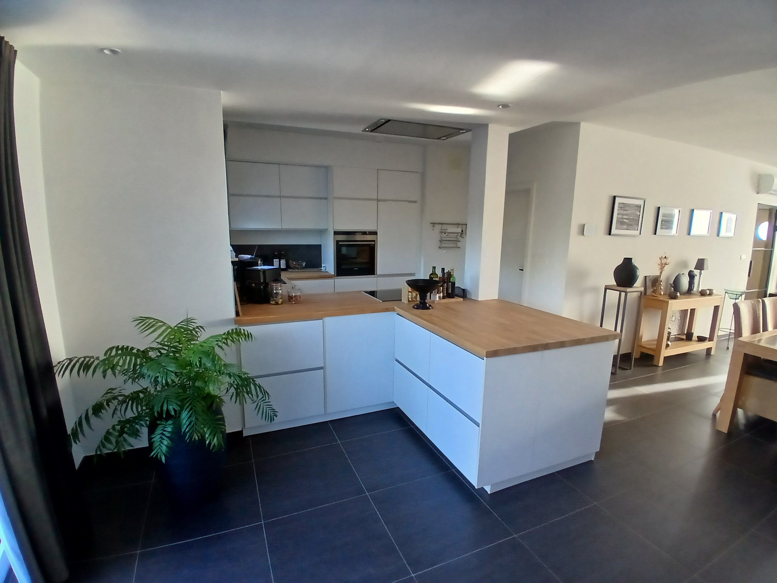 Instapklare, energiezuinige halfopen bebouwing met 3 slaapkamers en mooie tuin - foto 7
