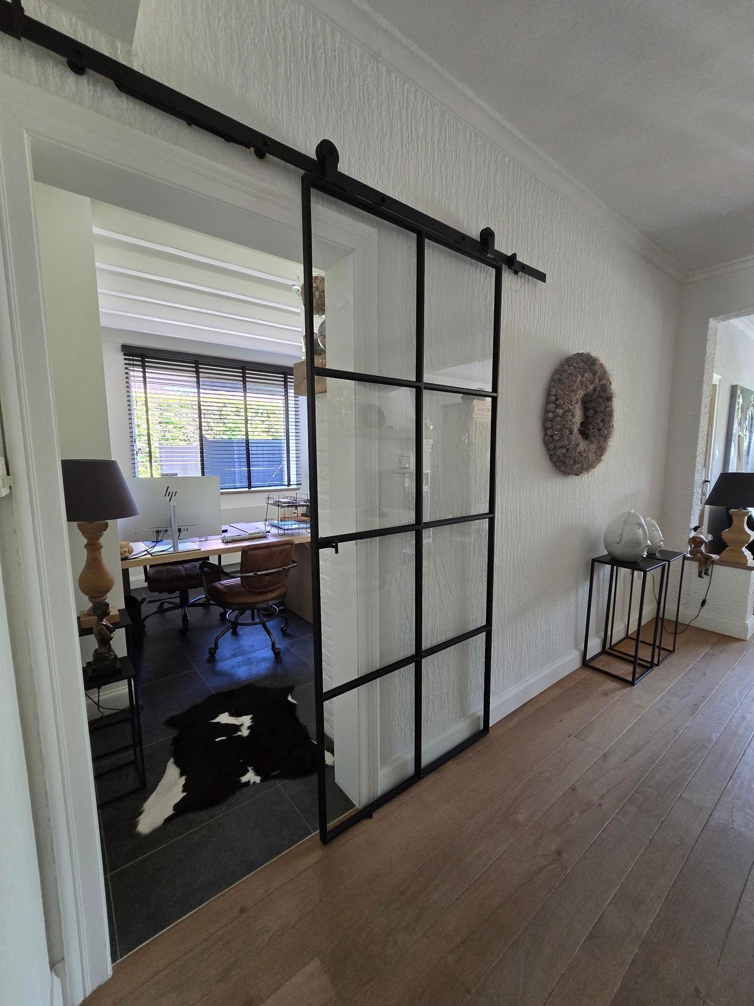 Instapklare strak landelijk gerenoveerde woning met aangelegde tuin - foto 11