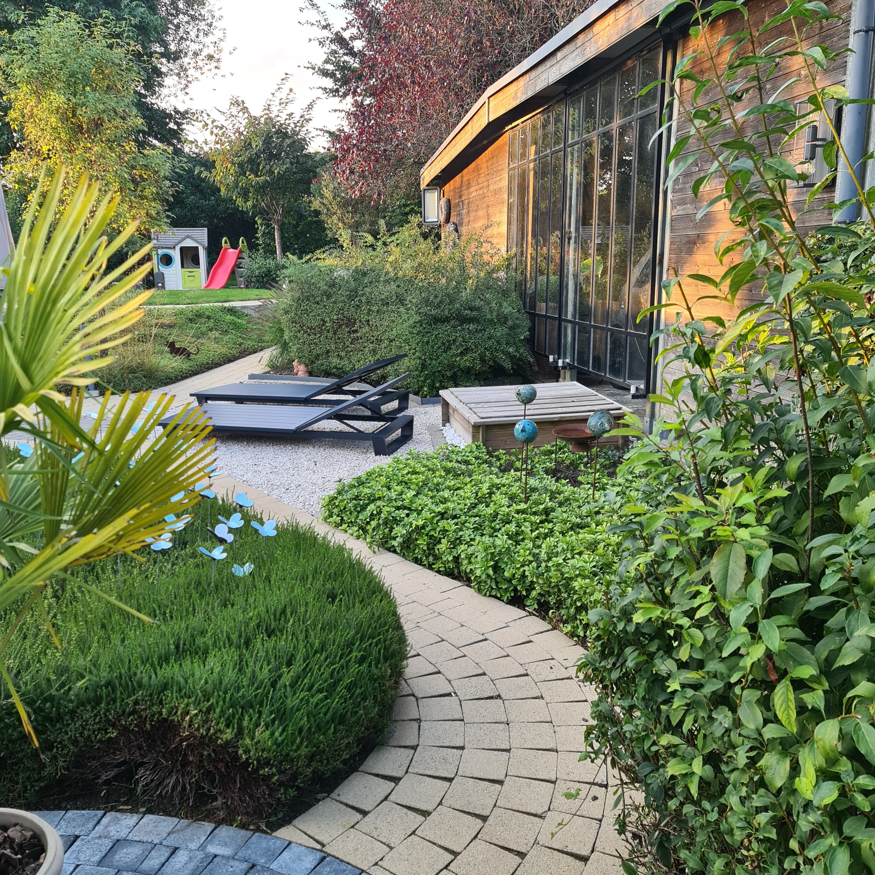 Instapklare strak landelijk gerenoveerde woning met aangelegde tuin - foto 26