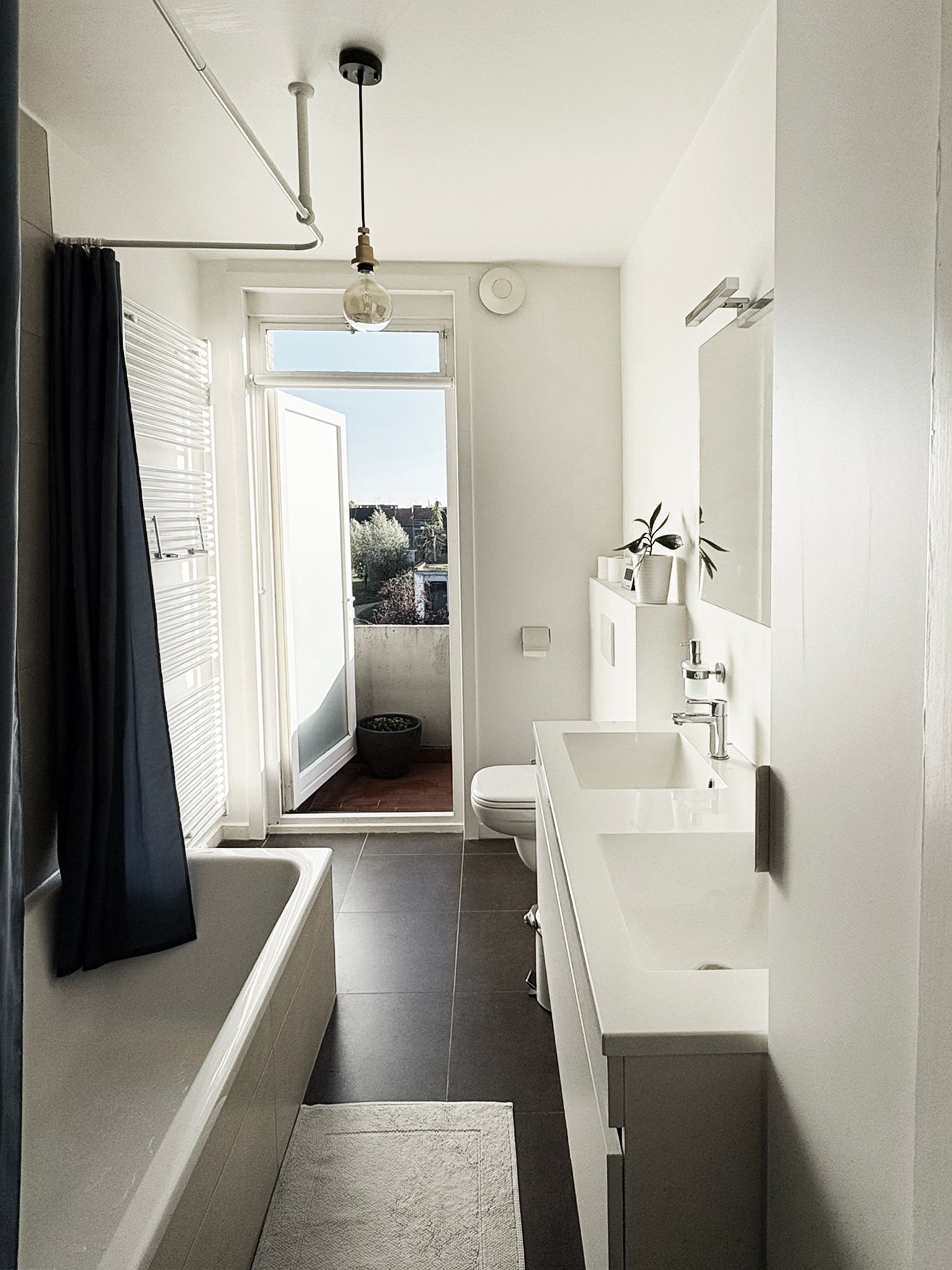 Lichtrijk appartement van 105 m² met karakter in Gent - foto 7