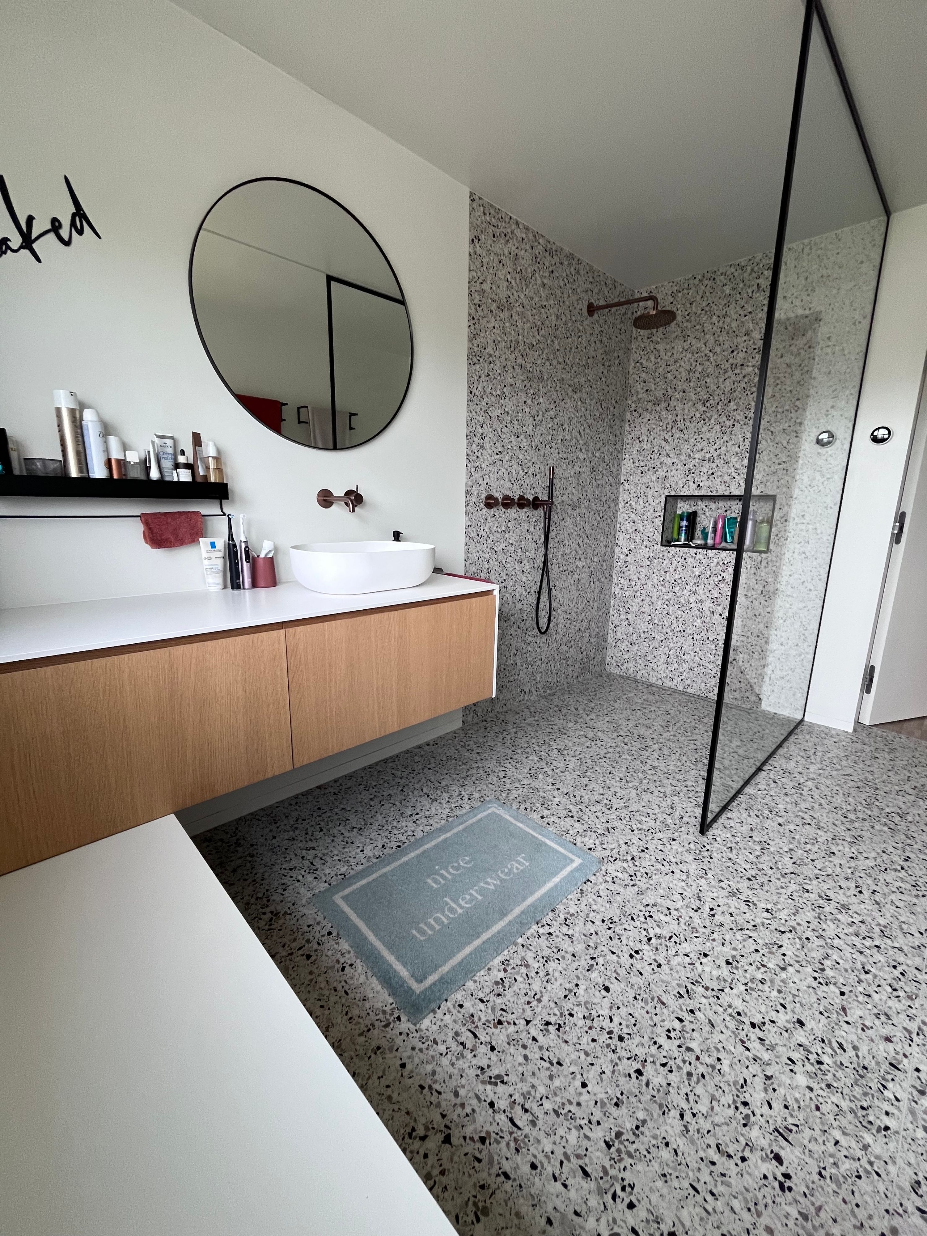 Moderne ruime nieuwbouw in rustige woonwijk  - foto 3