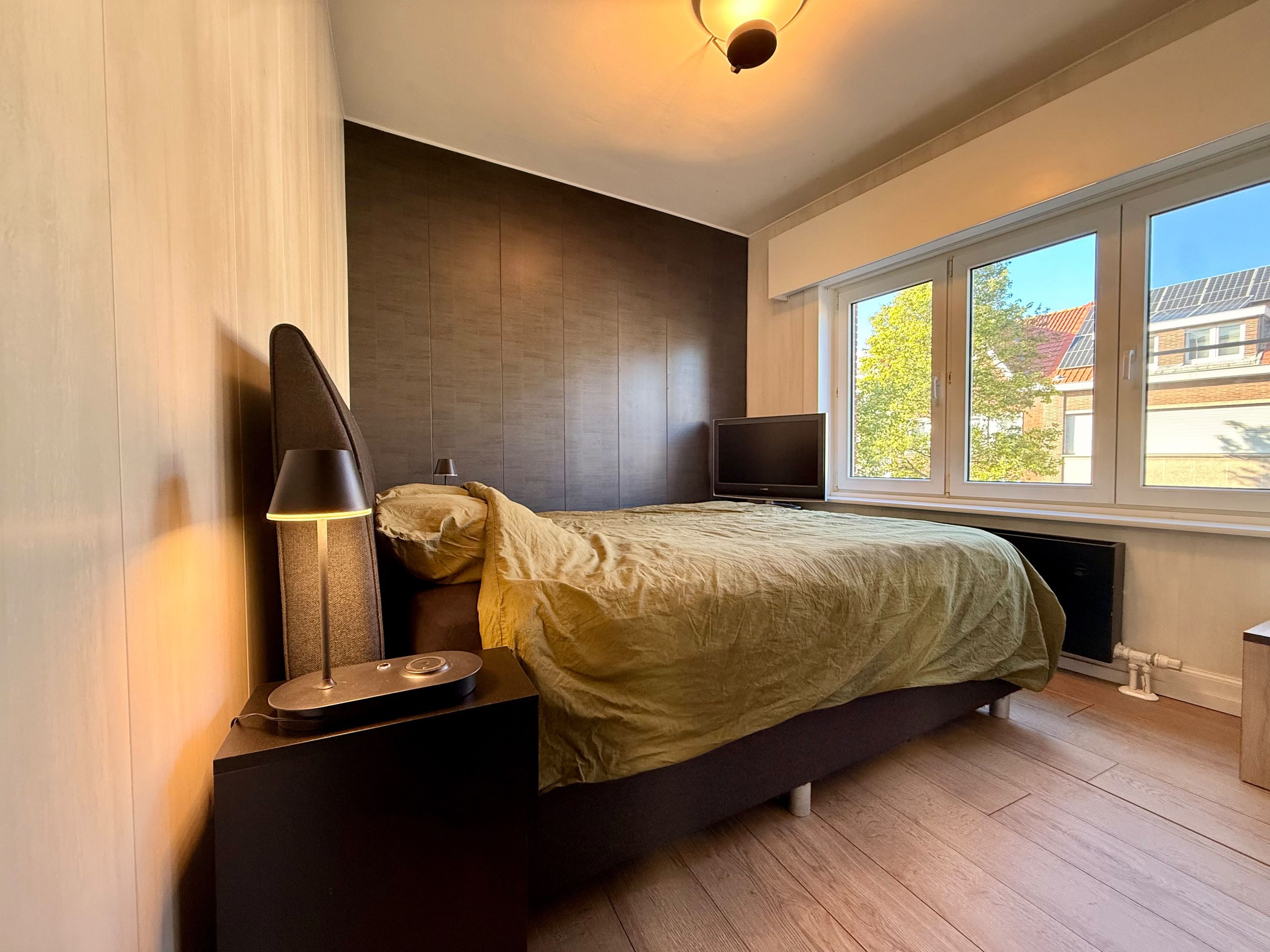 Instapklaar 3 slaapkamer appartement met terras en garage!  - foto 7