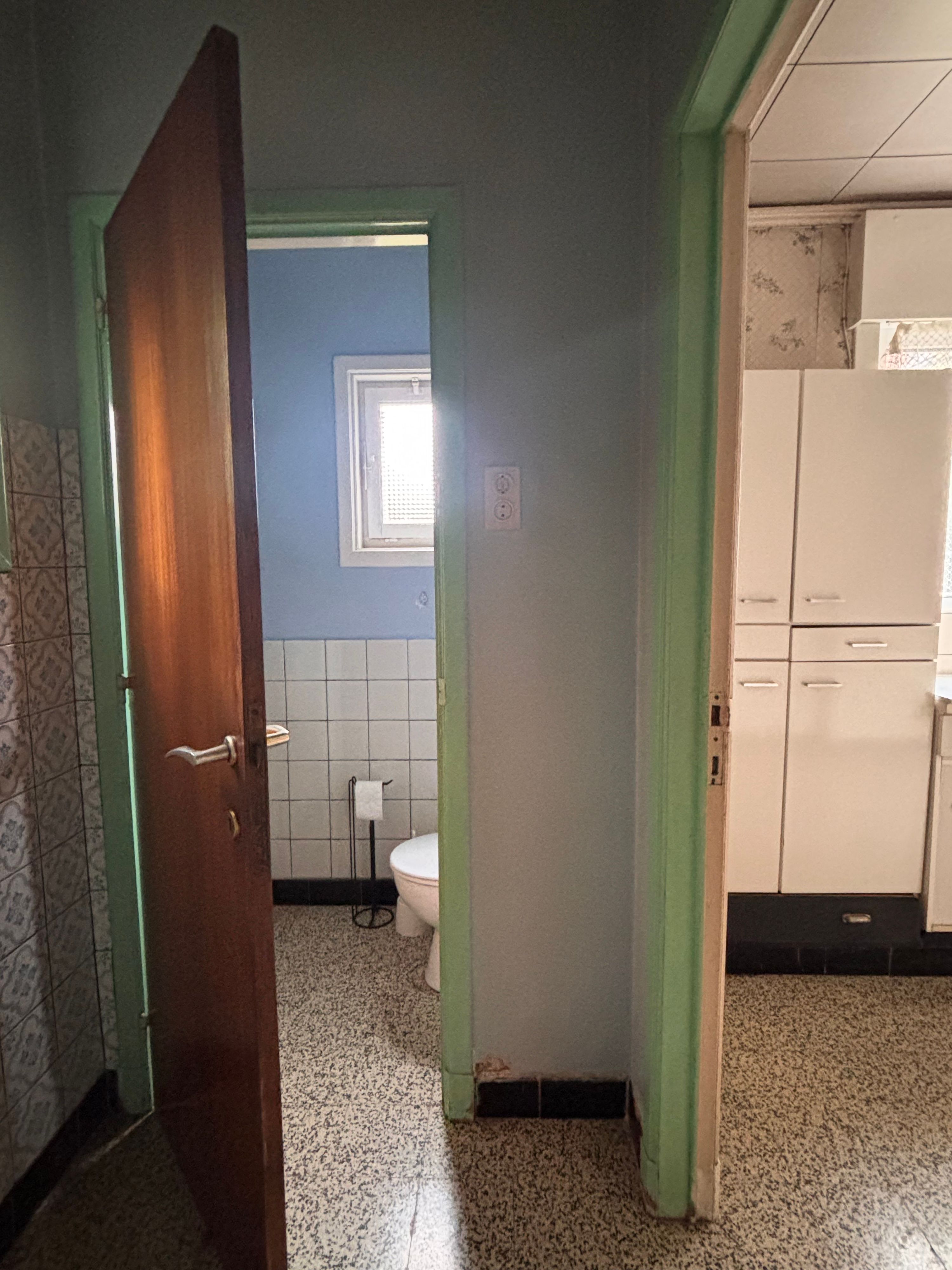 Ruime renovatiewoning met tuin, garage en bijgebouw - foto 11