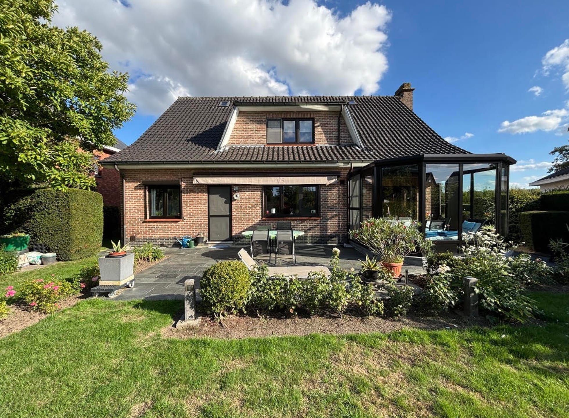 Charmante villa met 4 slaapkamers - foto 2