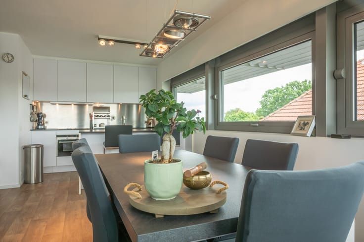 Modern, lichtrijk 2-slaapkamerappartement incl. garage en zicht op groen - foto 4