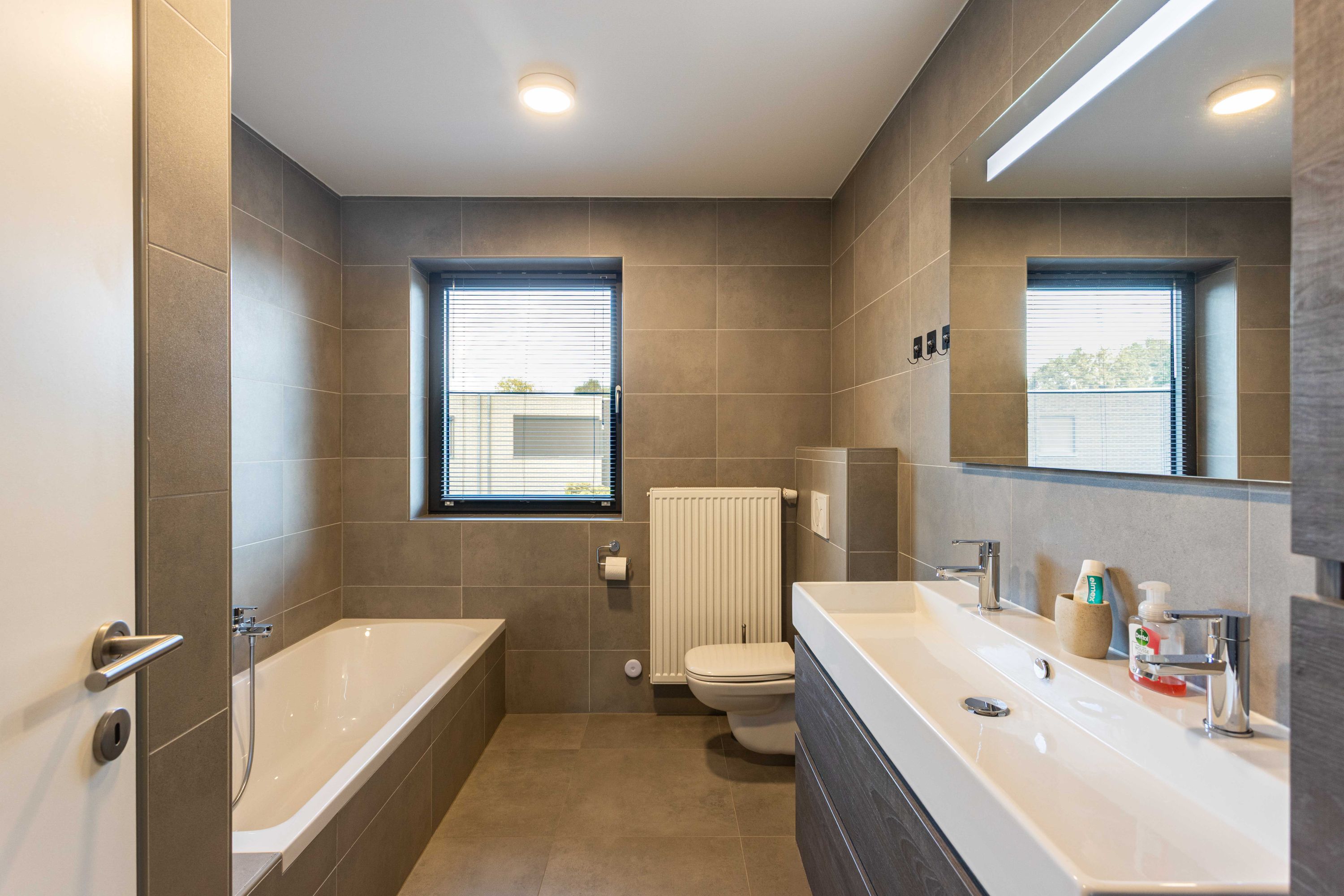 Moderne energiezuinige woning op toplocatie in Laarne - foto 10