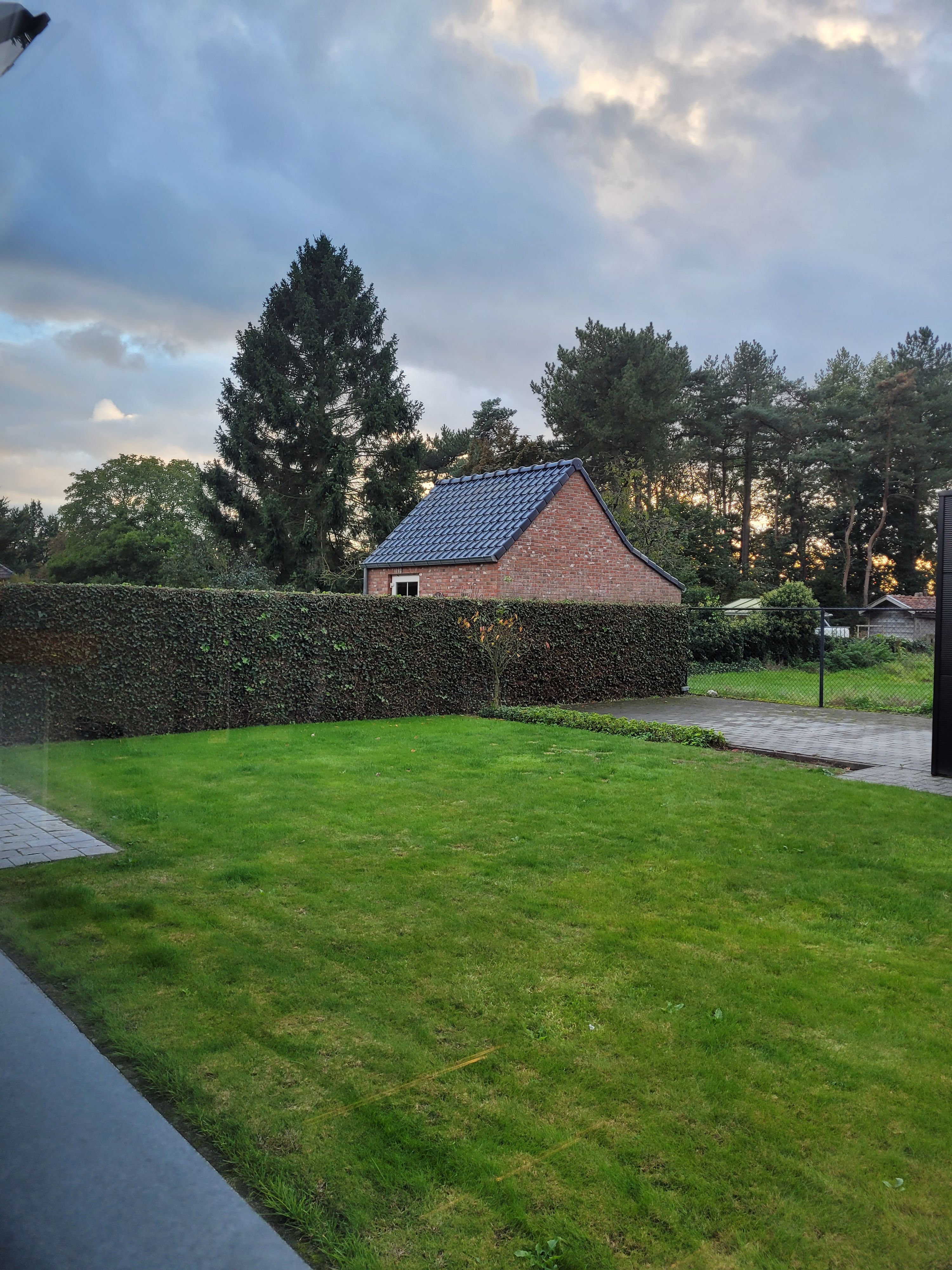 Vrijstaande woning in Pelt met eindeloos uitzicht in agrarisch gebied - foto 10
