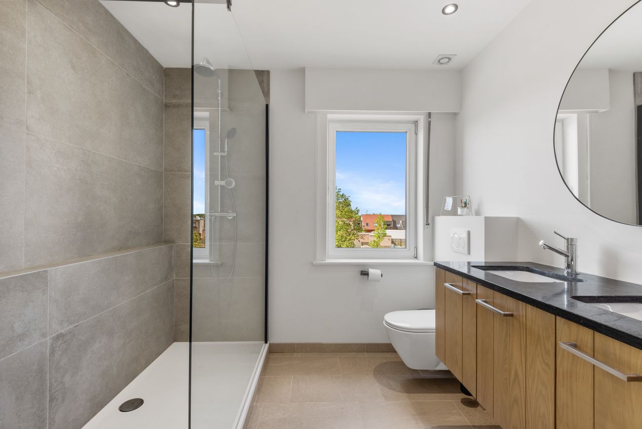 Gerenoveerde woning met 3 slaapkamers & tuin - foto 7