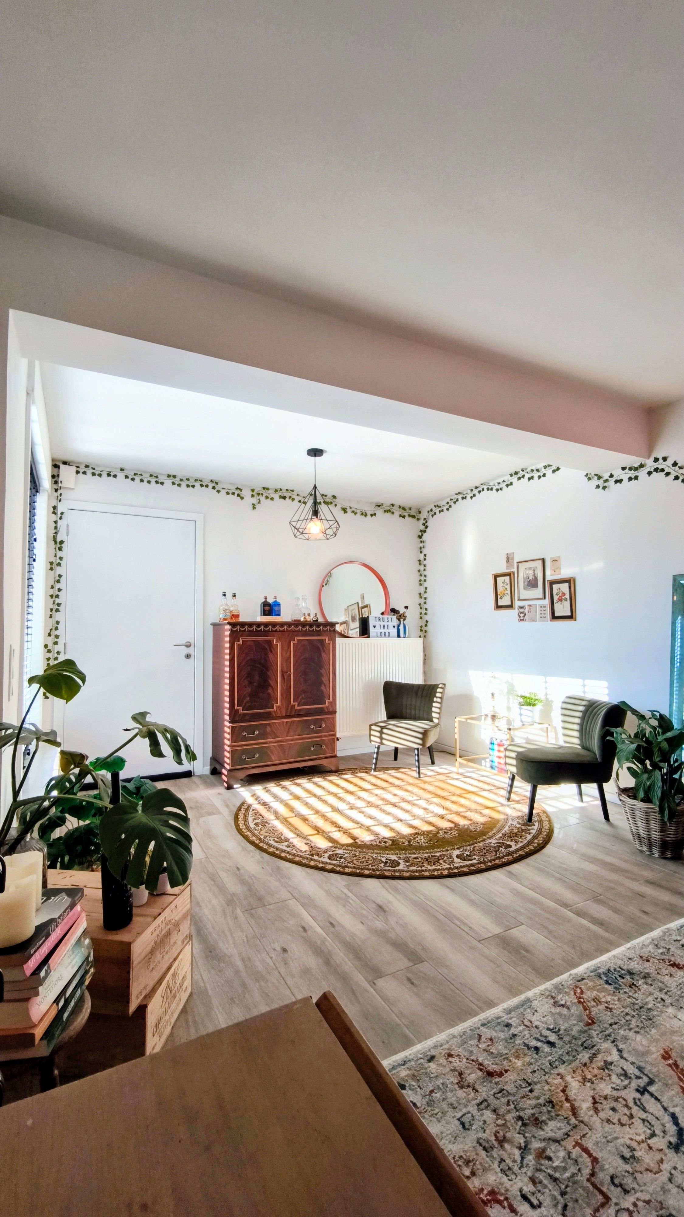 𝙄𝙣𝙨𝙩𝙖𝙥𝙠𝙡𝙖𝙧𝙚 𝙬𝙤𝙣𝙞𝙣𝙜; 𝙀𝙋𝘾 𝘼 𝙞𝙣 𝙧𝙪𝙨𝙩𝙞𝙜𝙚 𝙗𝙪𝙪𝙧𝙩 - foto 4