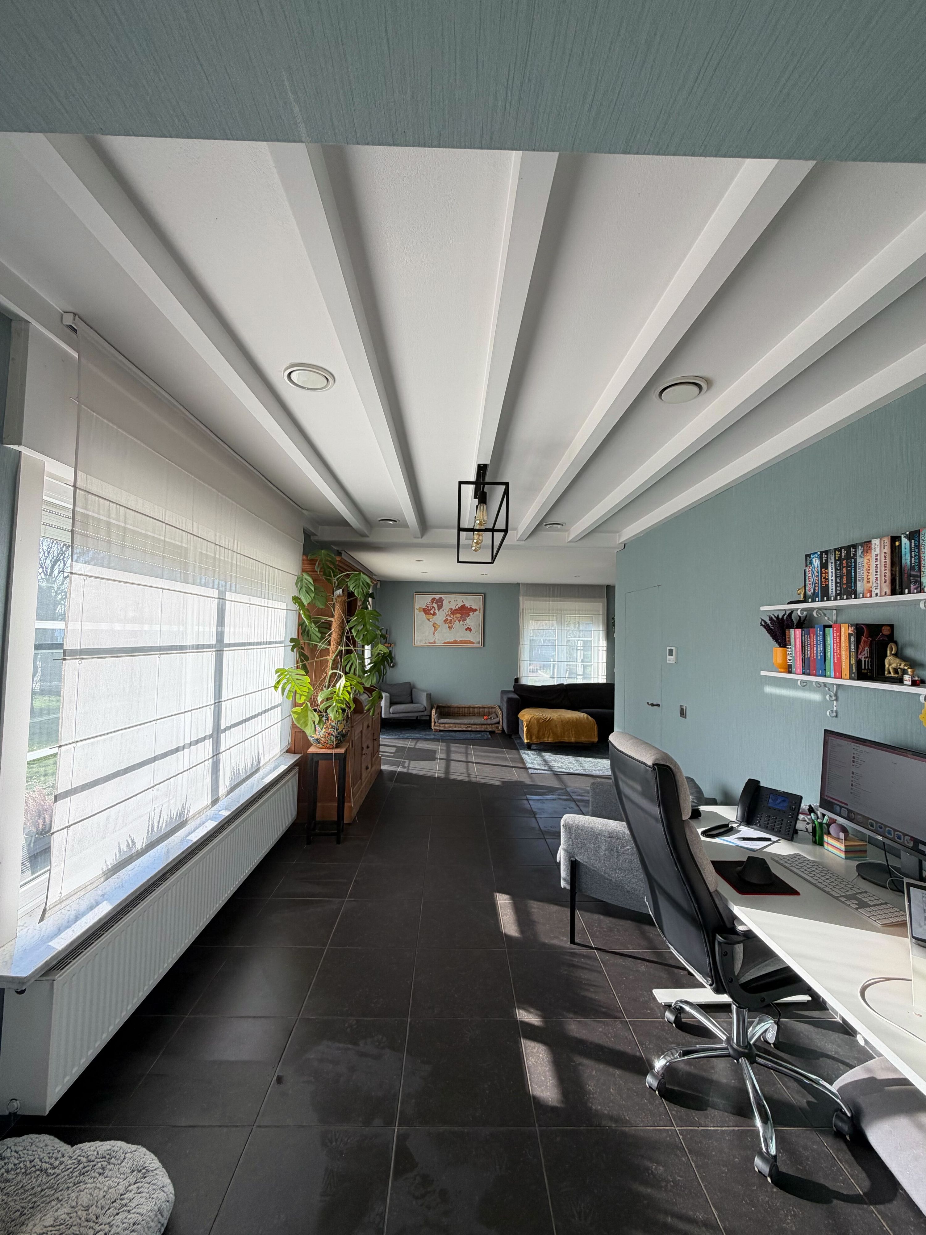 Prachtig afgewerkte woning met grote tuin in doodlopende straat. - foto 5