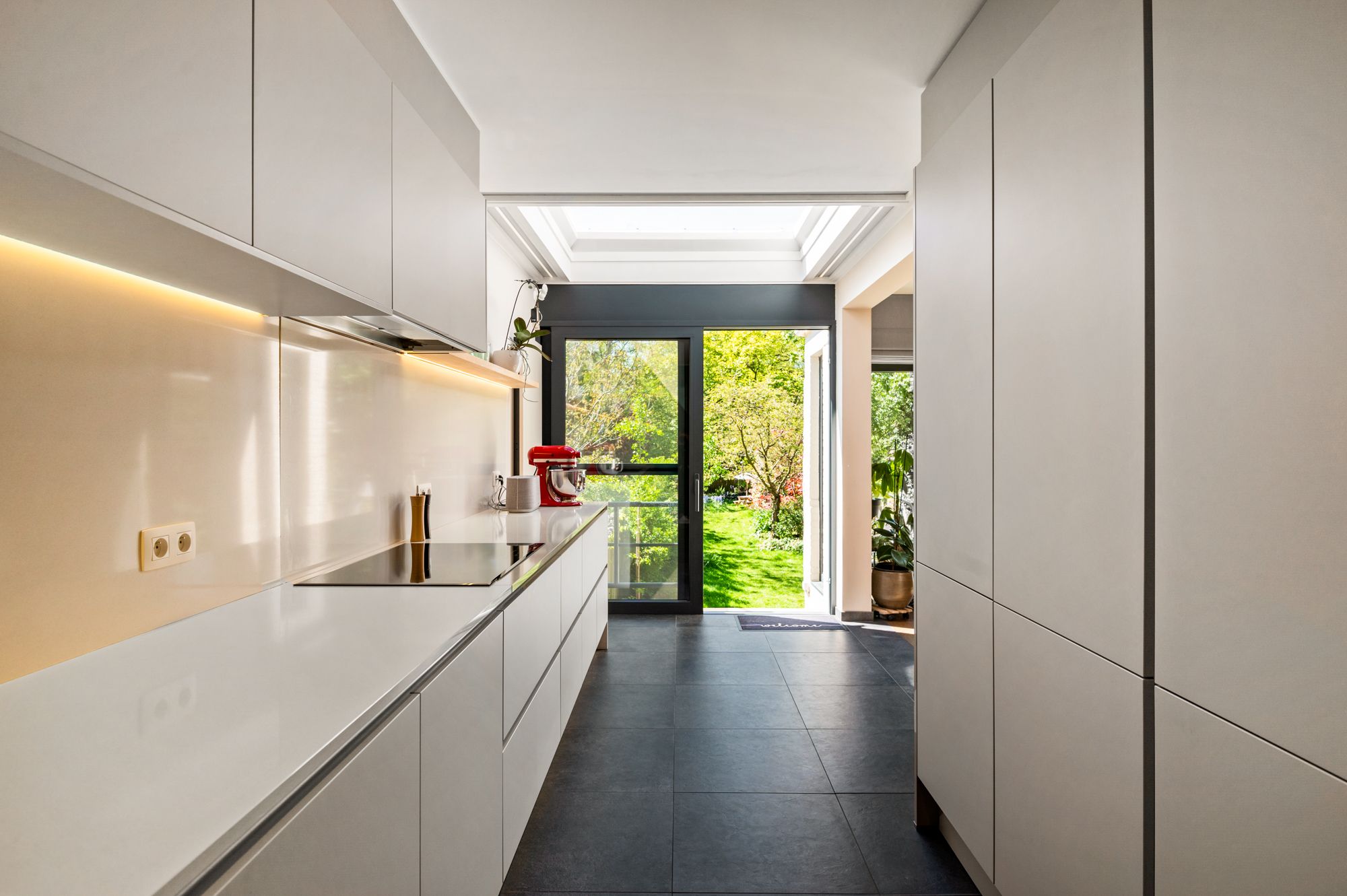Ruime gerenoveerde gezinswoning (+- 158m²) + appartement (+- 78 m²) - foto 6