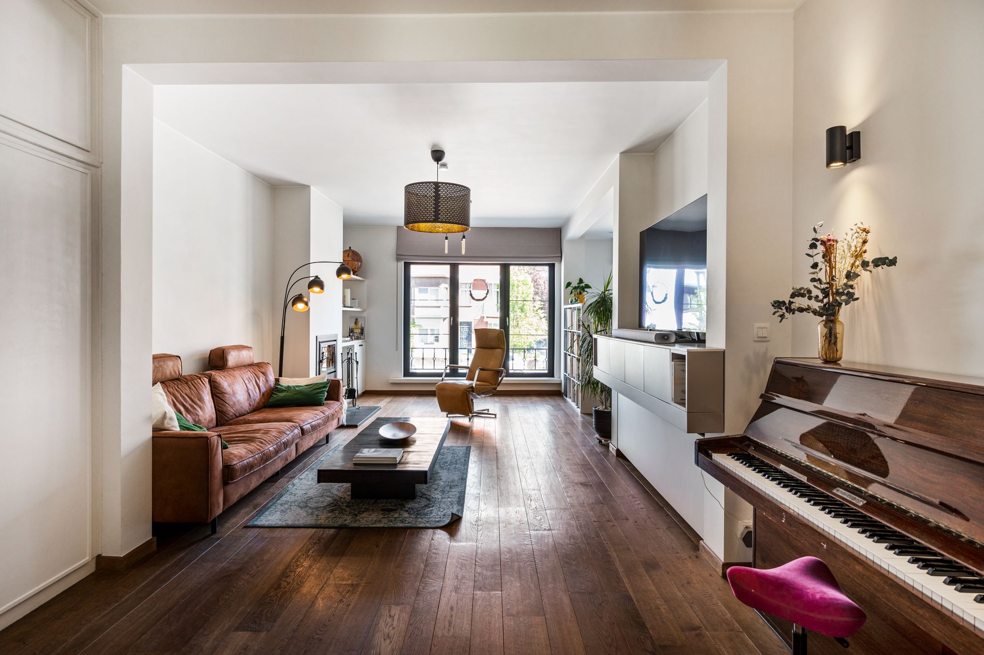 Ruime gerenoveerde gezinswoning (+- 158m²) + appartement (+- 78 m²) - foto 5