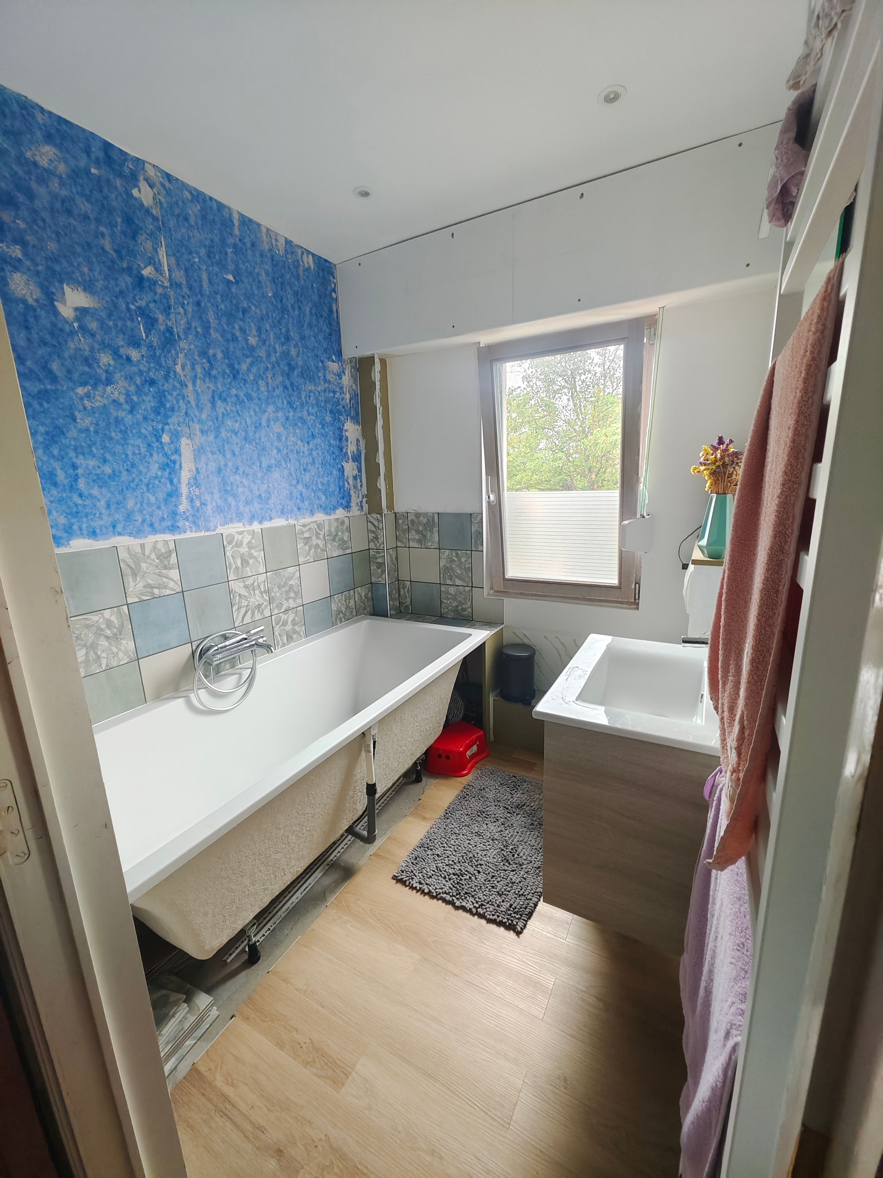 Half open bebouwing met oprit, garage, tuin en 3 slaapkamers - foto 9