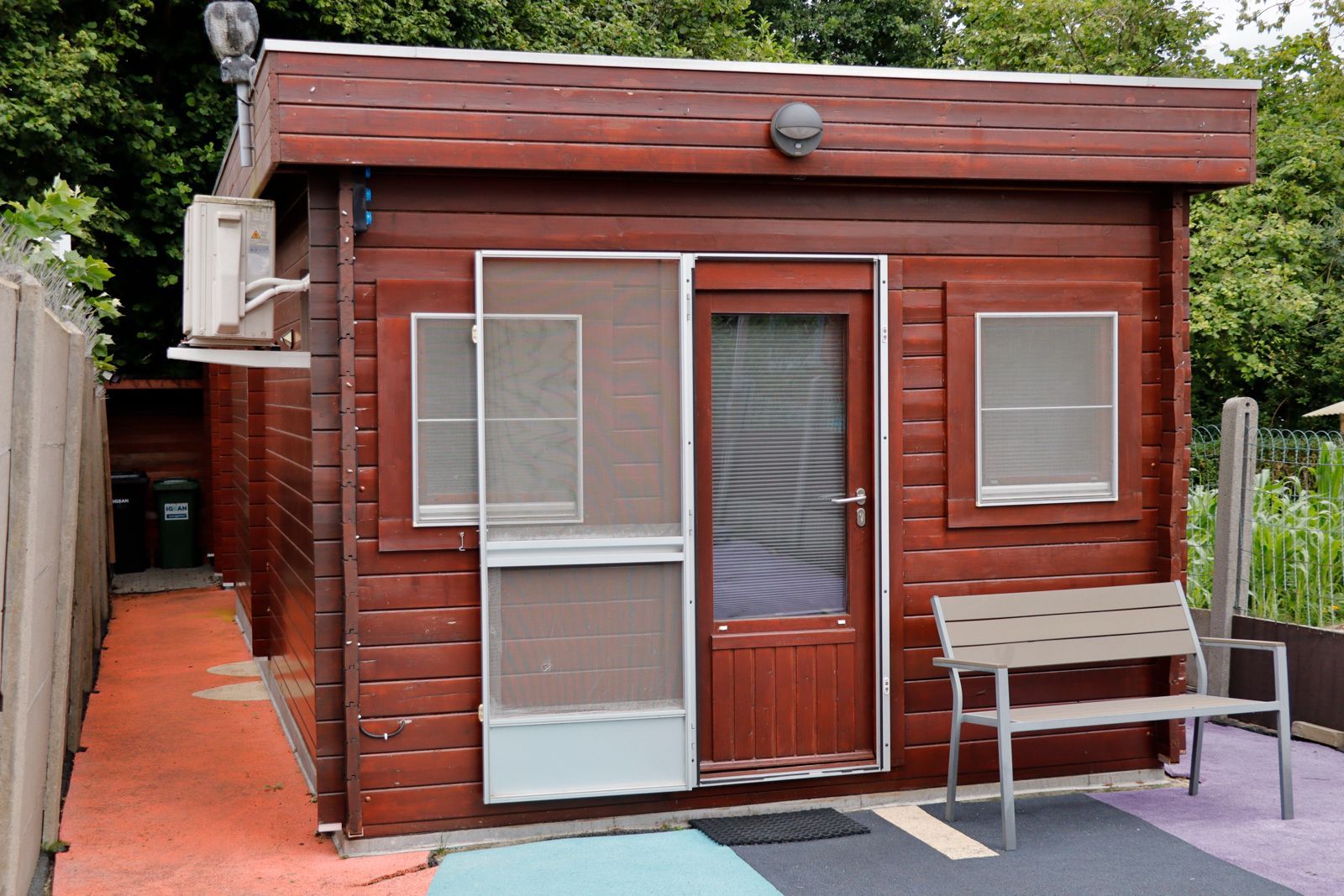 rijwoning met polyvalent bijgebouw in Hove - foto 10