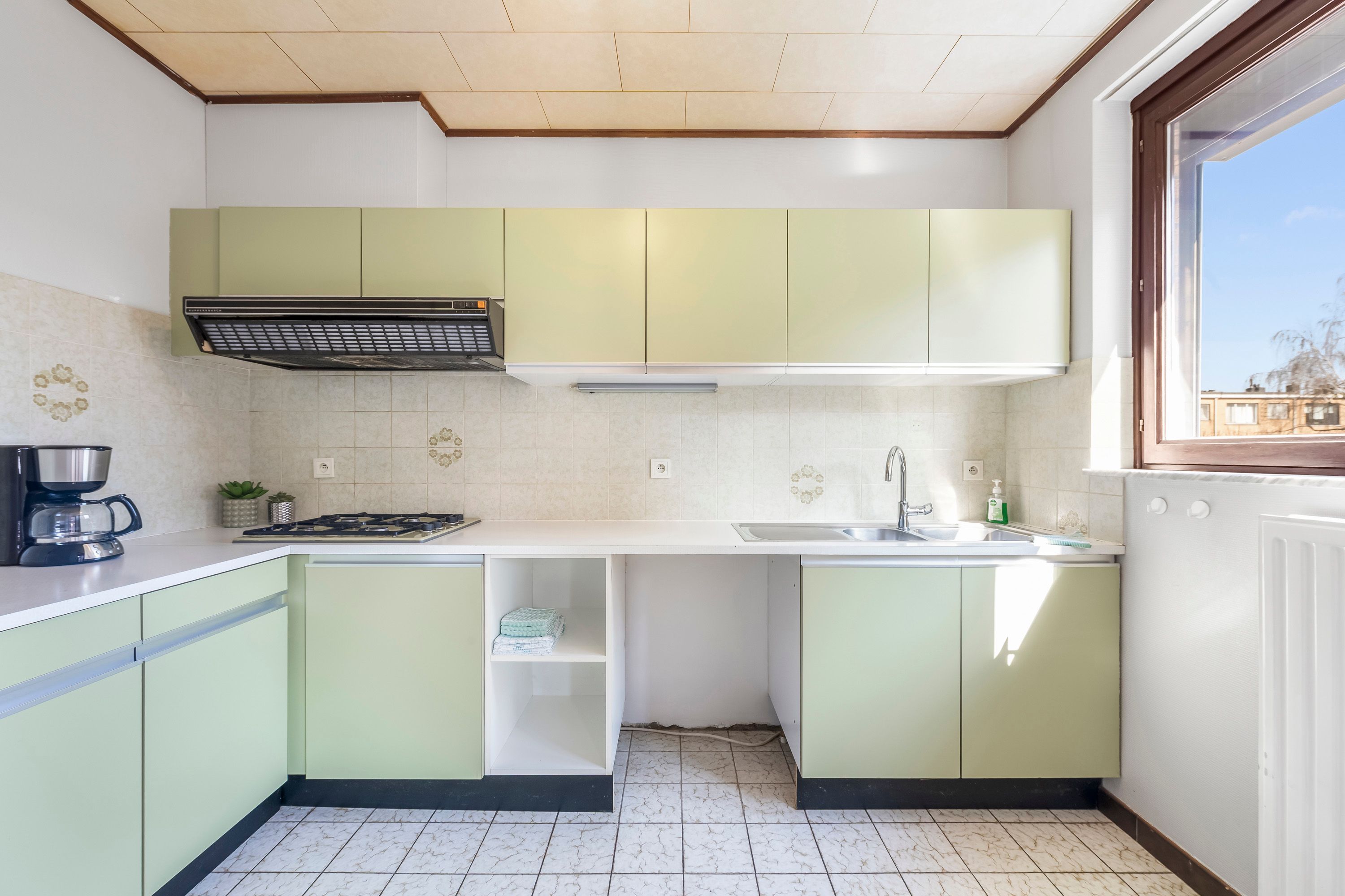 Degelijke en energiezuinige bel-étage op een centrale ligging - foto 16