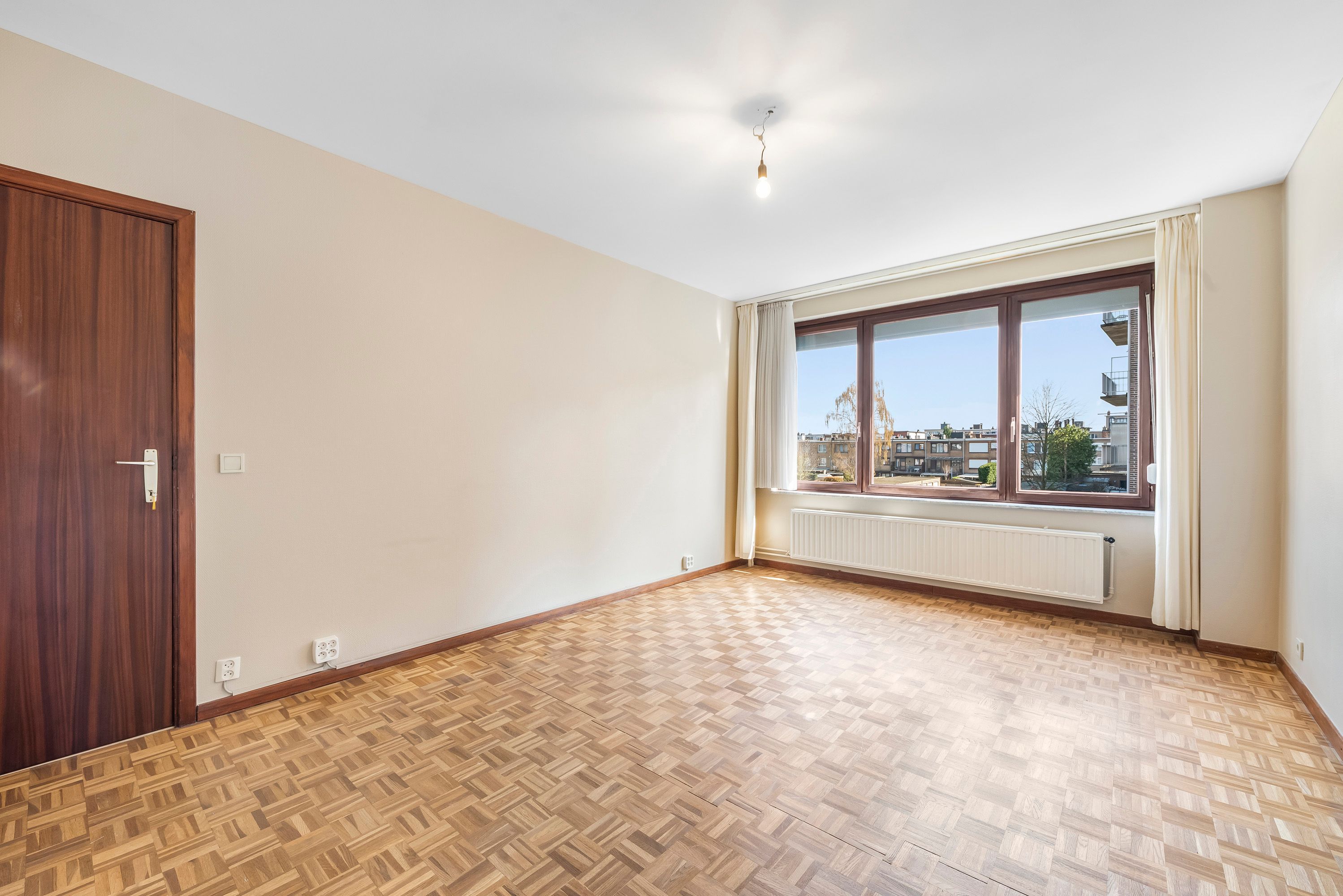 Degelijke en energiezuinige bel-étage op een centrale ligging - foto 18