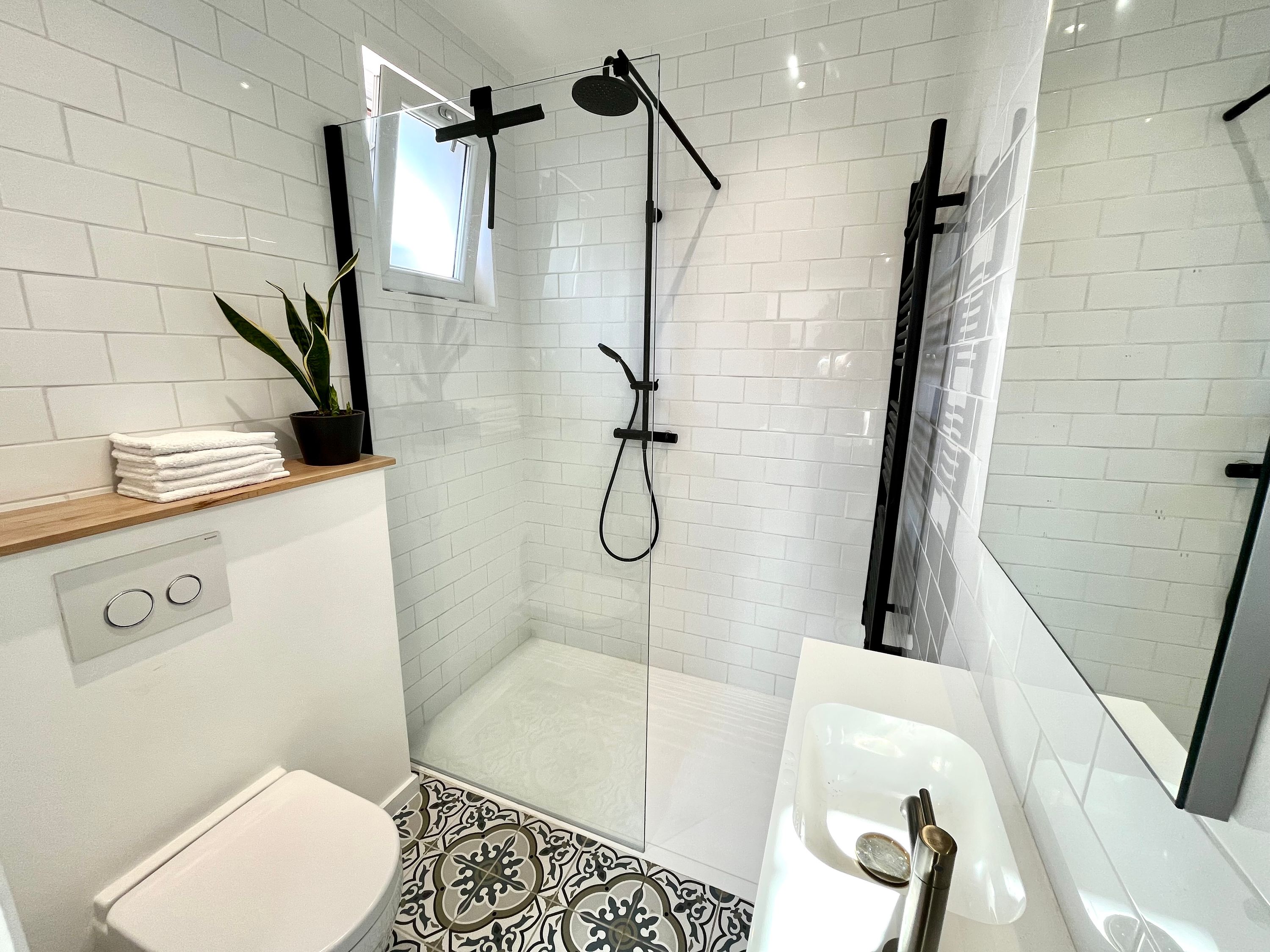 Instapklare duplex woning met zonnig terras in het hart van Sint-Niklaas - foto 8