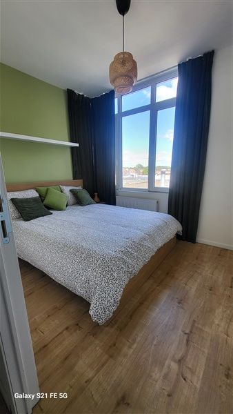 Instapklaar en lichtrijk 2-slaapkamerappartement in Merksem - foto 7