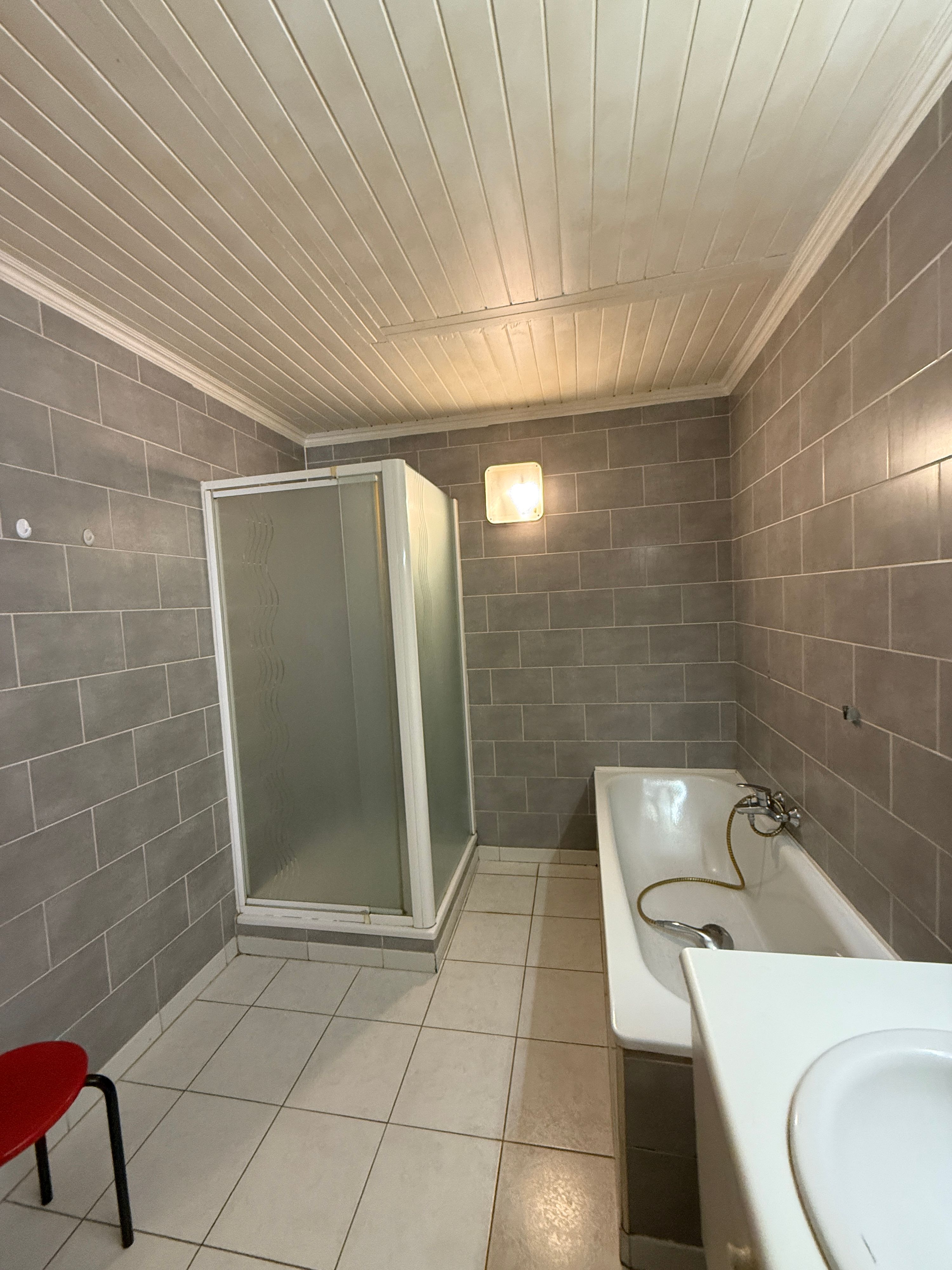 Te renoveren vrijstaande woning op bouwperceel van 2352m² - foto 7