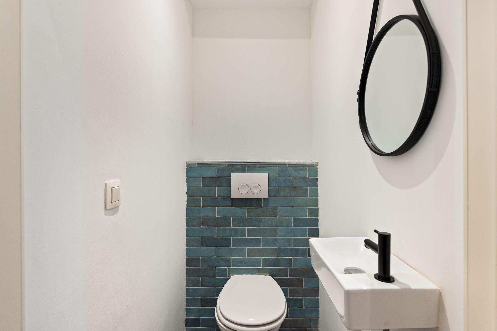 Instapklaar prachtig gerenoveerd gelijkvloersappartement met terras 1 slaapkamer - foto 7