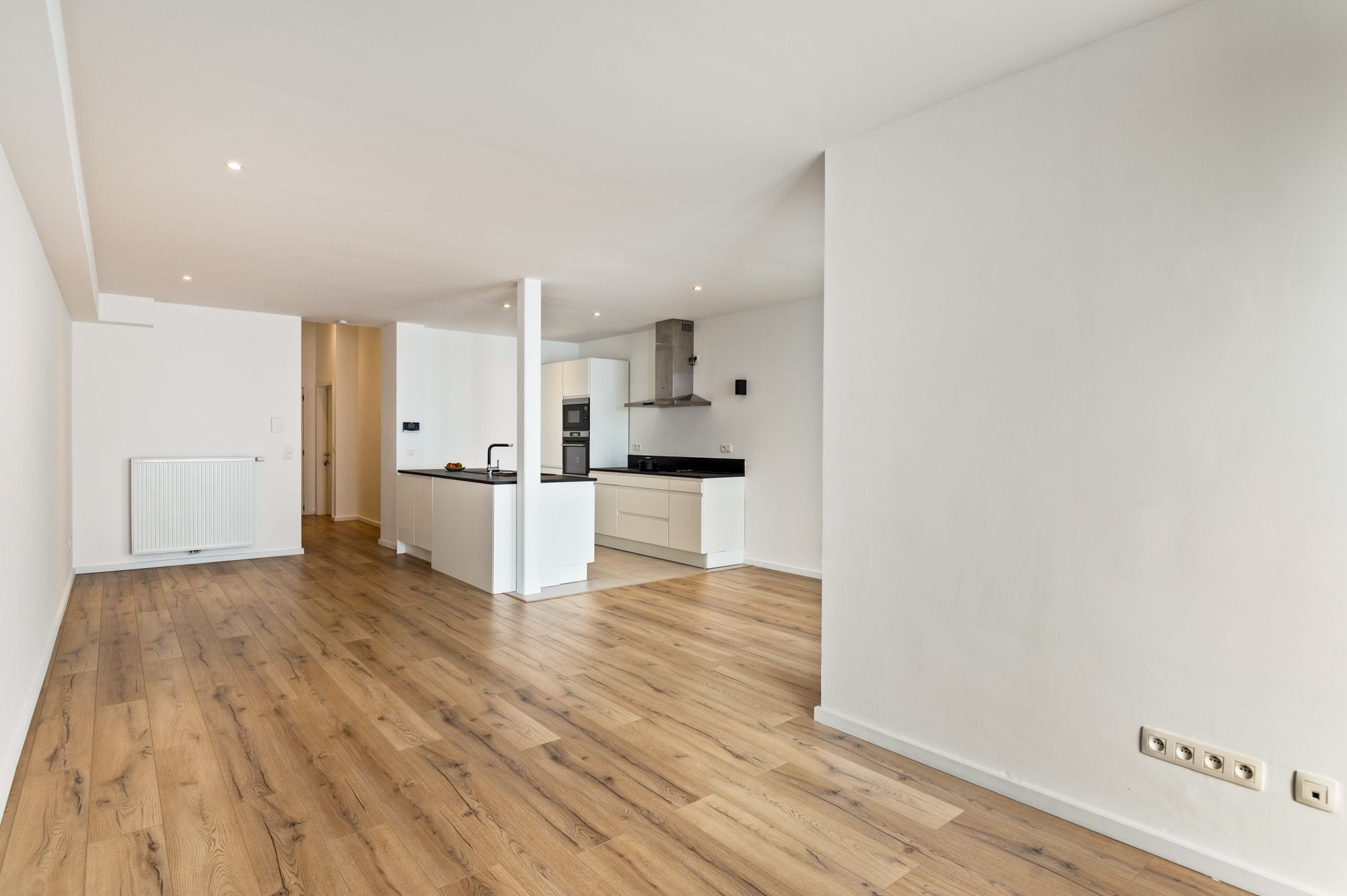 Instapklaar prachtig gerenoveerd gelijkvloersappartement met terras 1 slaapkamer - foto 9