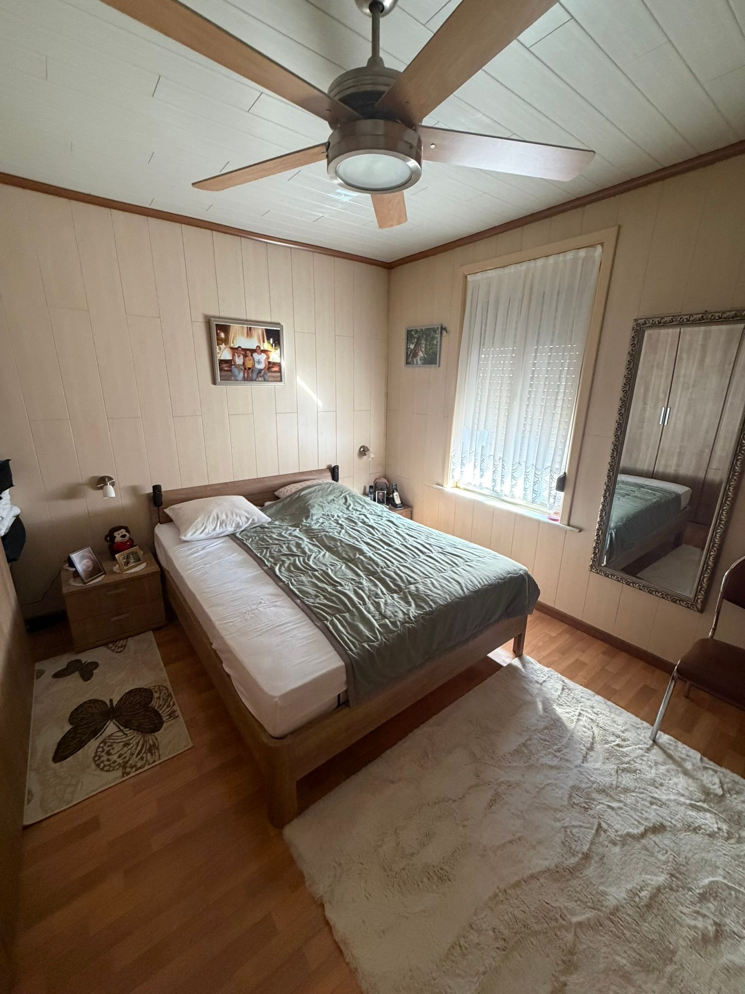 Ruime rijwoning met 2 slpk. + 2 afgewerkte zolderkamers - foto 7