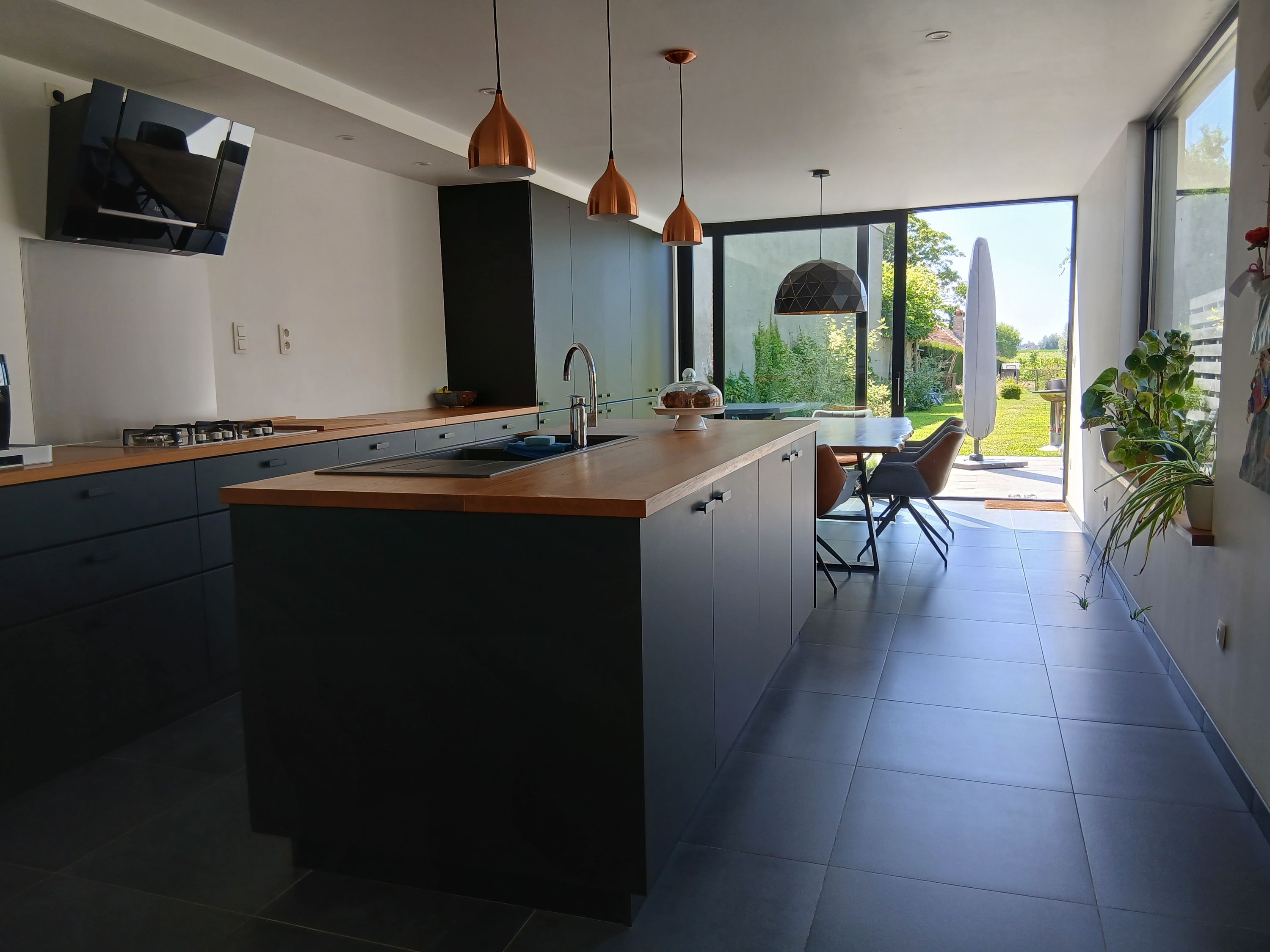 Energiezuinige rijwoning met prachtige tuin en zicht op wijngaard - foto 3