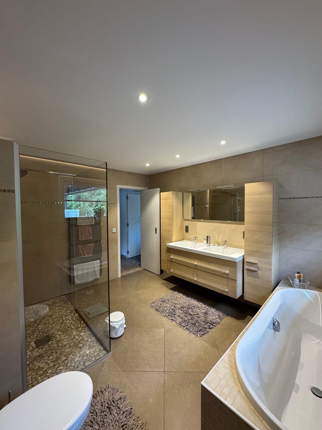 recent volledig vernieuwde bungalow in een rustige wijk - foto 7