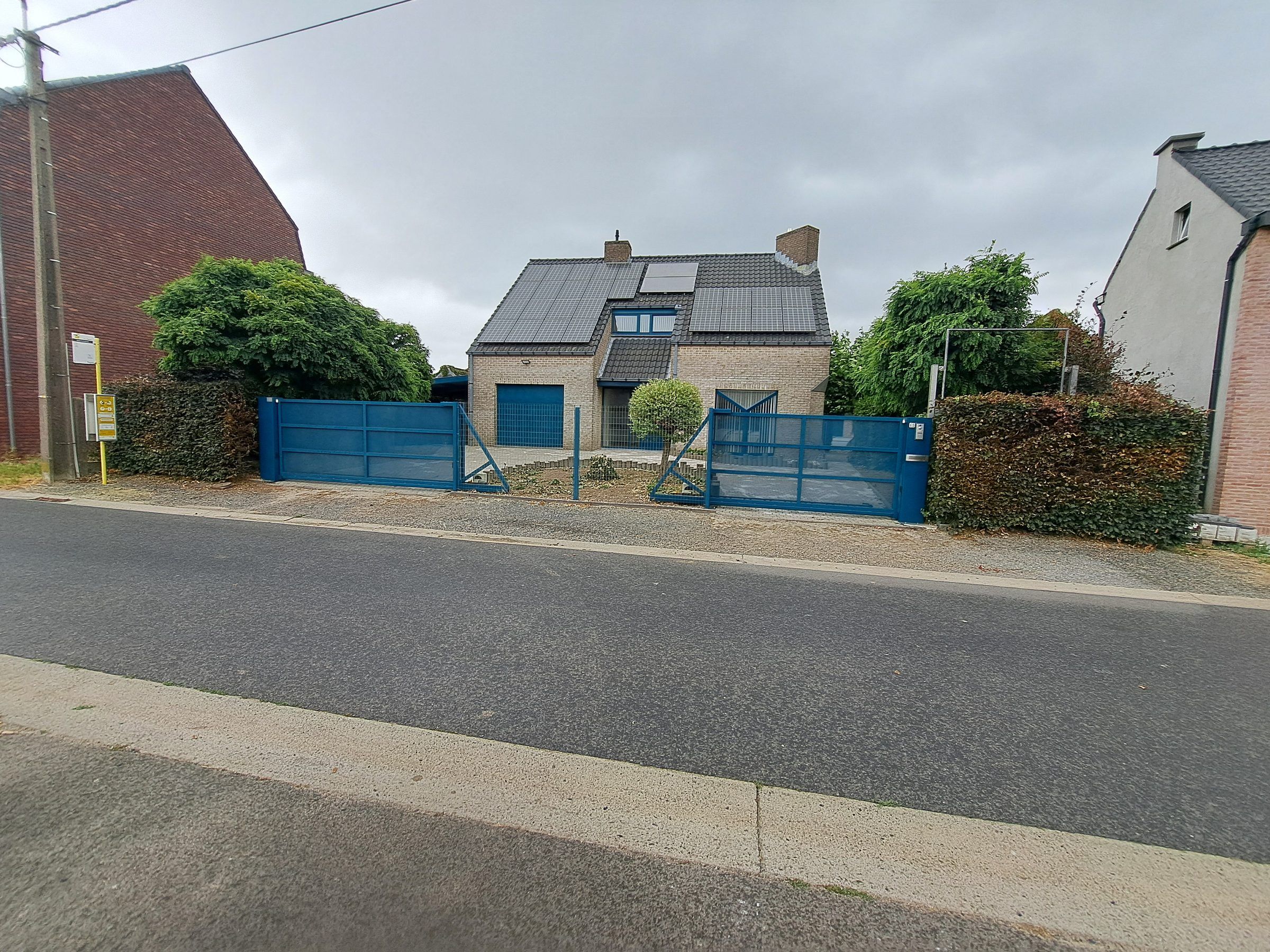 Uitzonderlijk ruime woning met zwembad en welness - foto 2