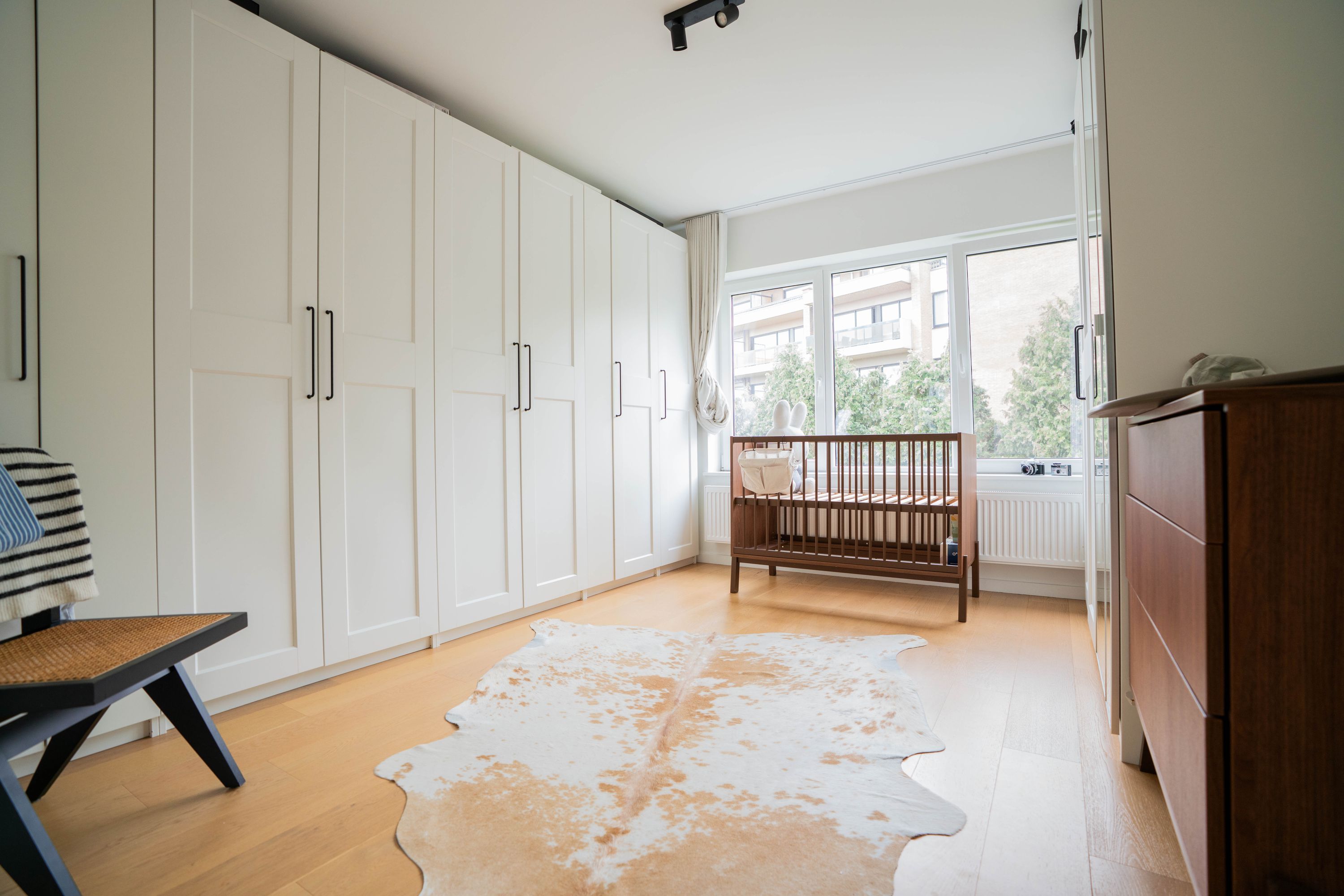 Modern en lichtrijk dak appartement grenzend aan het centrum - foto 6