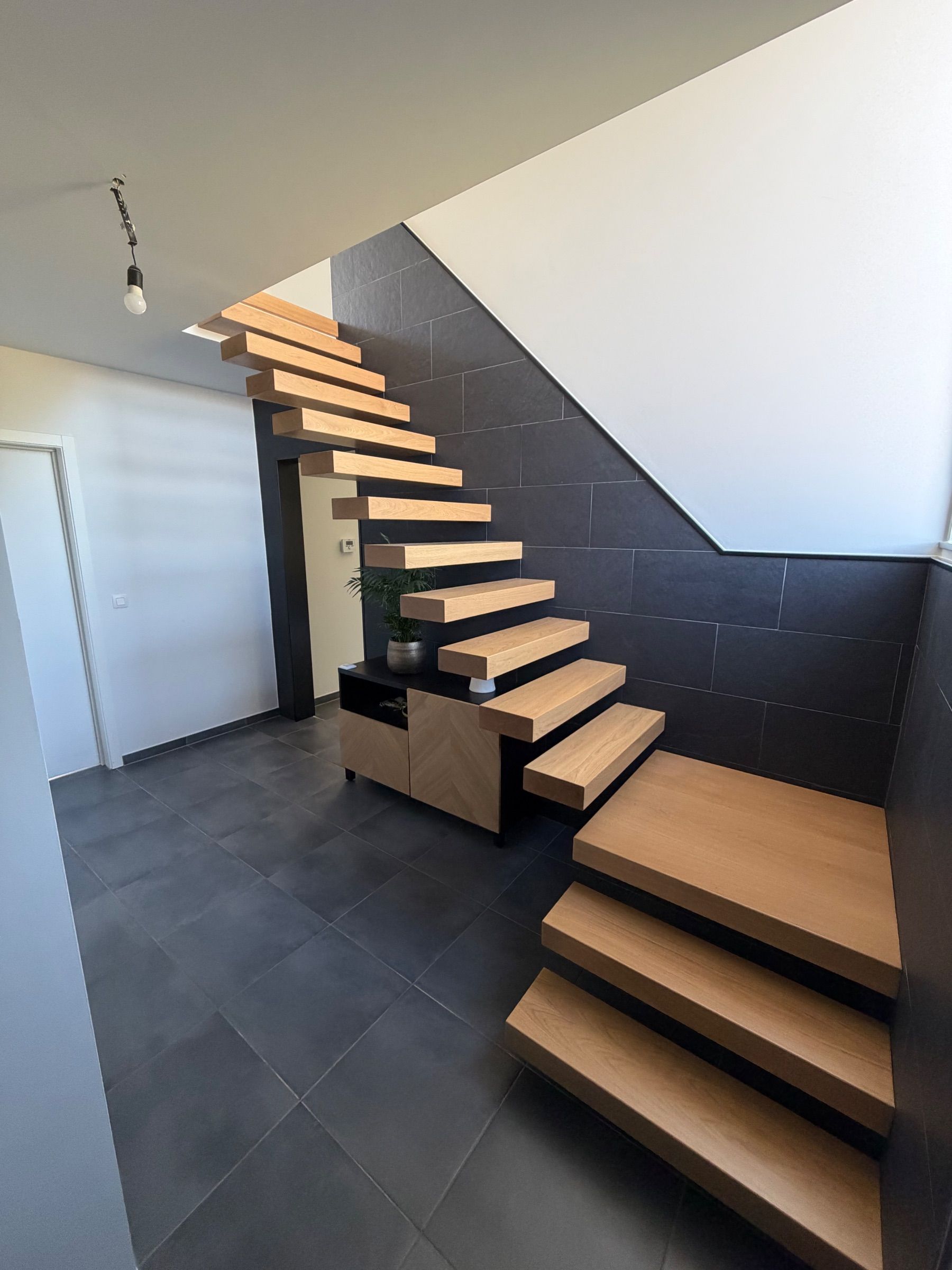 Vrijstaande nieuwbouw woning met 3 slaapkamers en grote tuin - foto 2