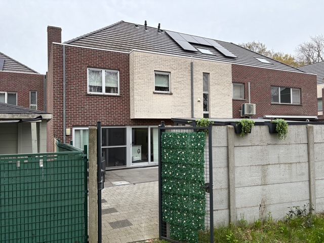 Woning in rustige buurt te Burcht - foto 20