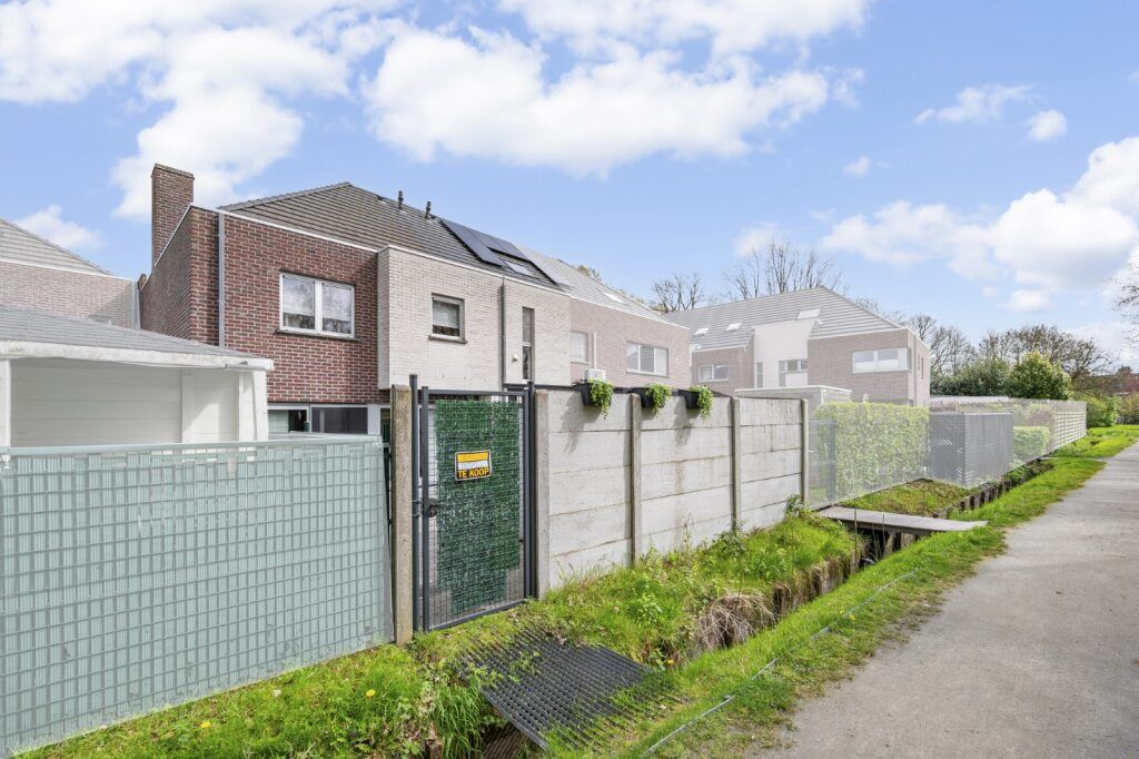 Woning in rustige buurt te Burcht - foto 16