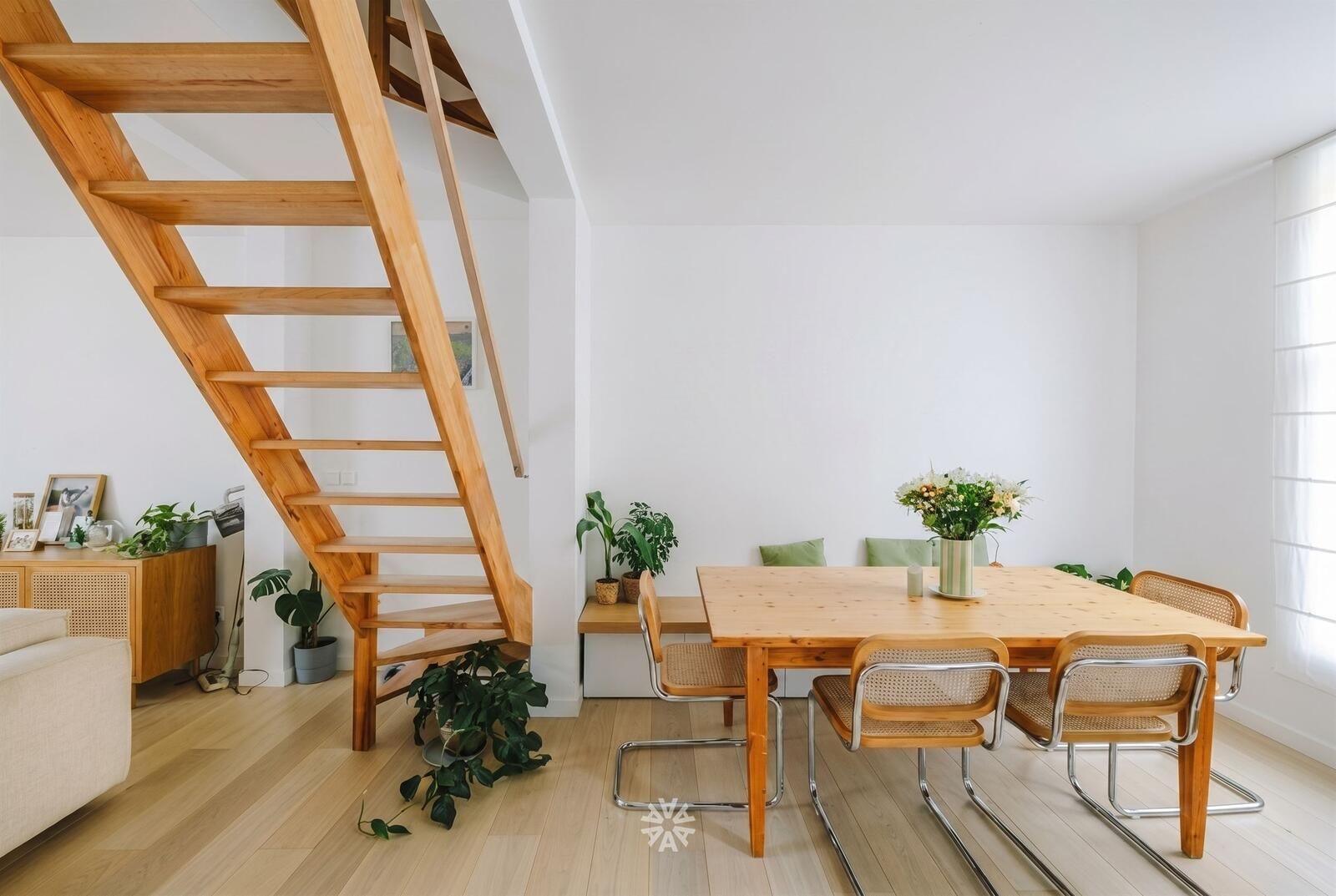 Instapklare woning met drie slaapkamers en gezellige buitenkoer - foto 5