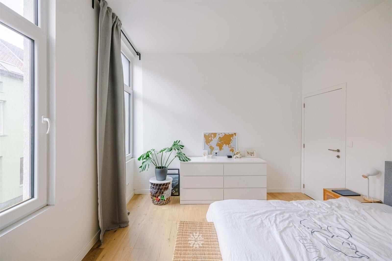 Instapklare woning met drie slaapkamers en gezellige buitenkoer - foto 6