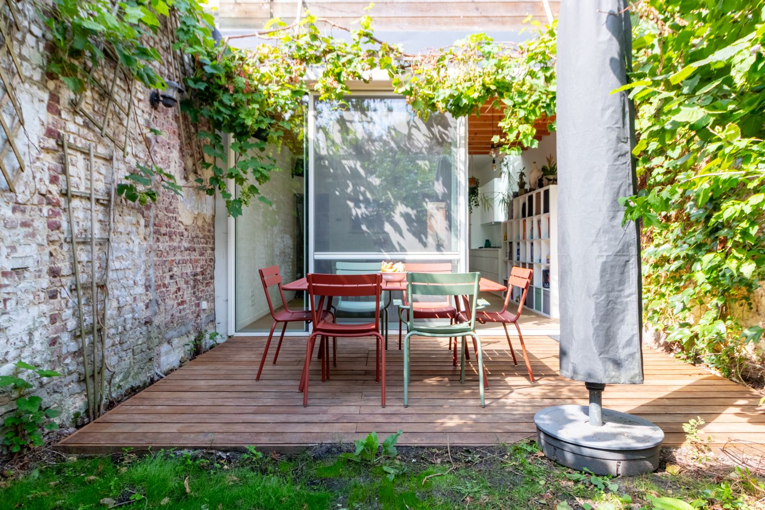 Gerenoveerde burgerwoning met 4 slpks en tuin in Gent - foto 3