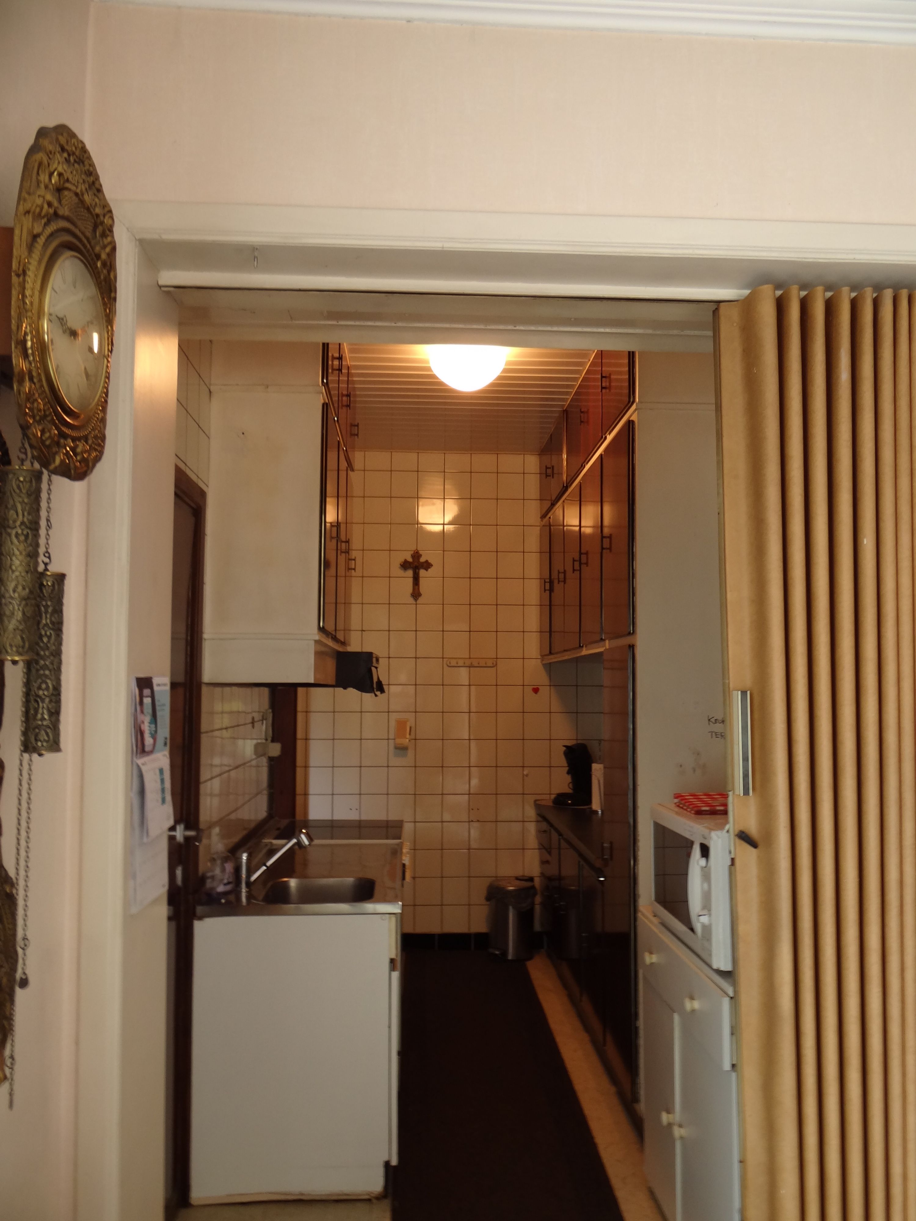 Te renoveren fifties landhuis met grote parktuin, dubbele garage en magazijn - foto 17