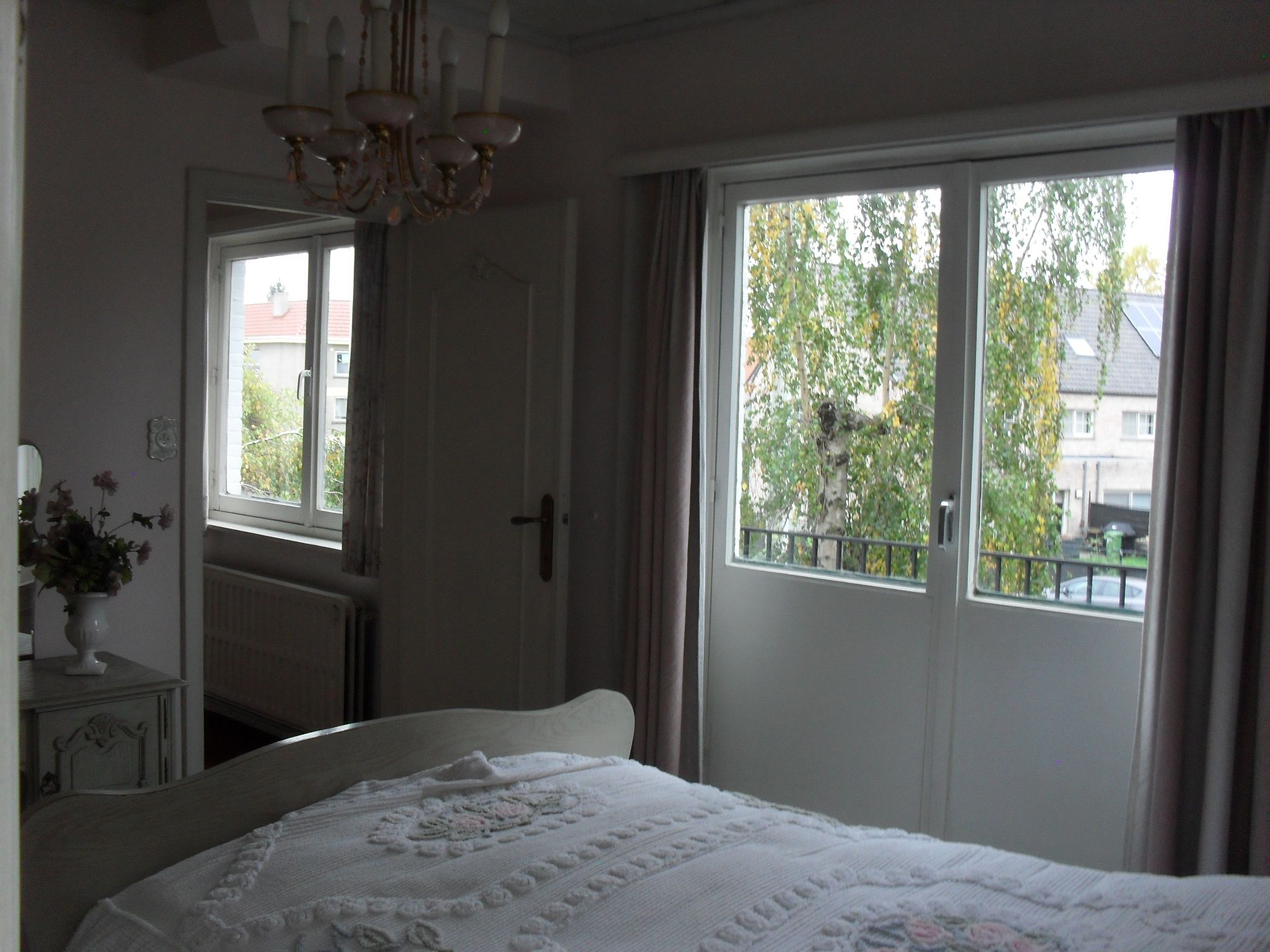 Te renoveren fifties landhuis met grote parktuin, dubbele garage en magazijn - foto 23