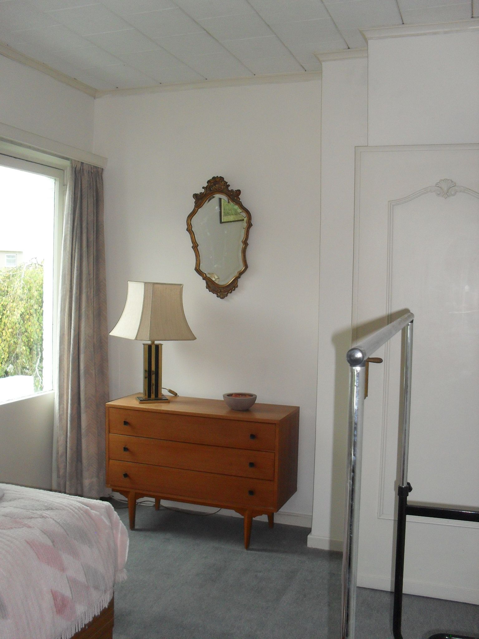 Te renoveren fifties landhuis met grote parktuin, dubbele garage en magazijn - foto 28