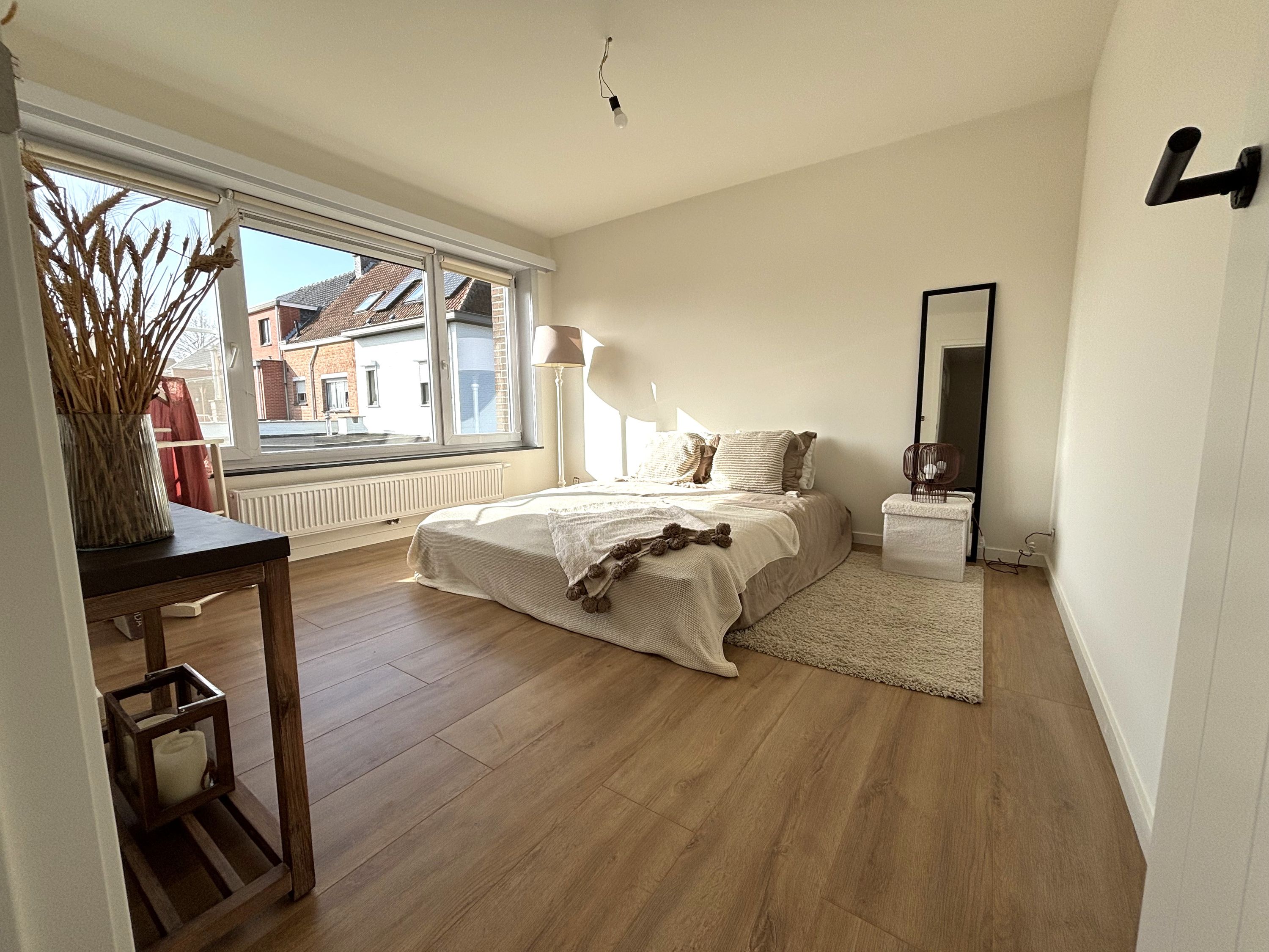 Stijlvol gerenoveerd en energiezuinig wonen - foto 7