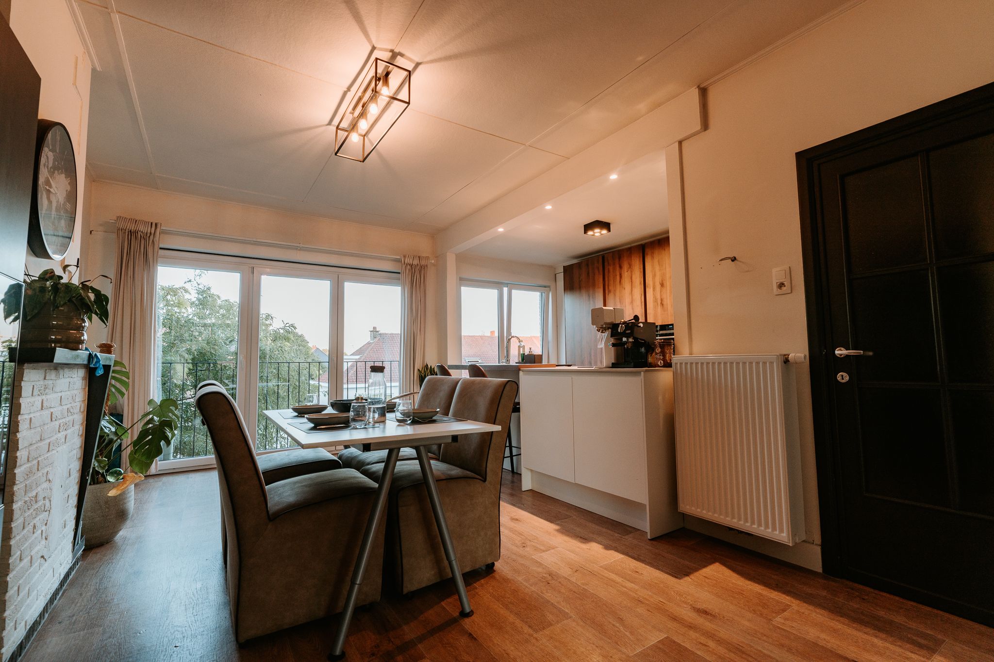 Lichtrijk appartement met zuidgeoriënteerd terras en garage - foto 4