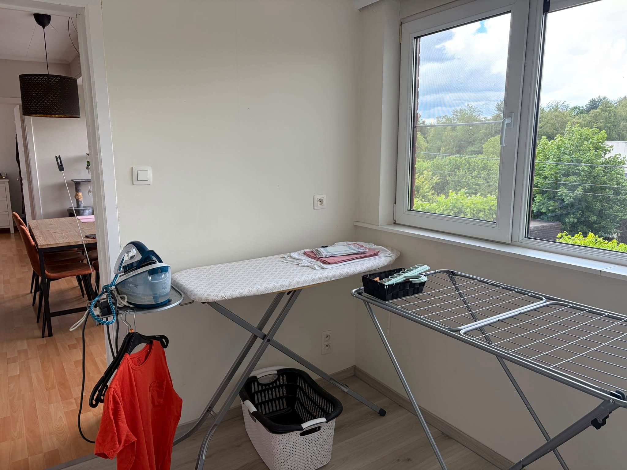 Ruim appartement met 2 slaapkamers en garage in Oostakker   - foto 10