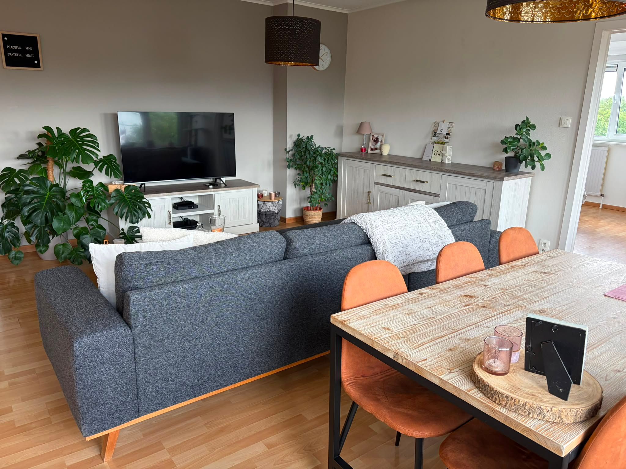 Ruim appartement met 2 slaapkamers en garage in Oostakker   - foto 14