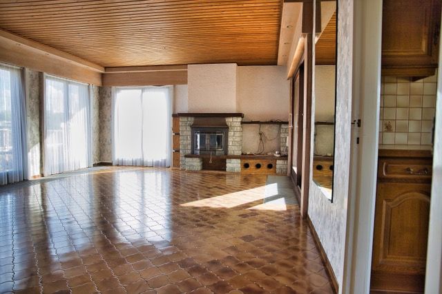 TE RENOVEREN WONING OP 1.100 m² MET VEEL POTENTIEEL. - foto 6