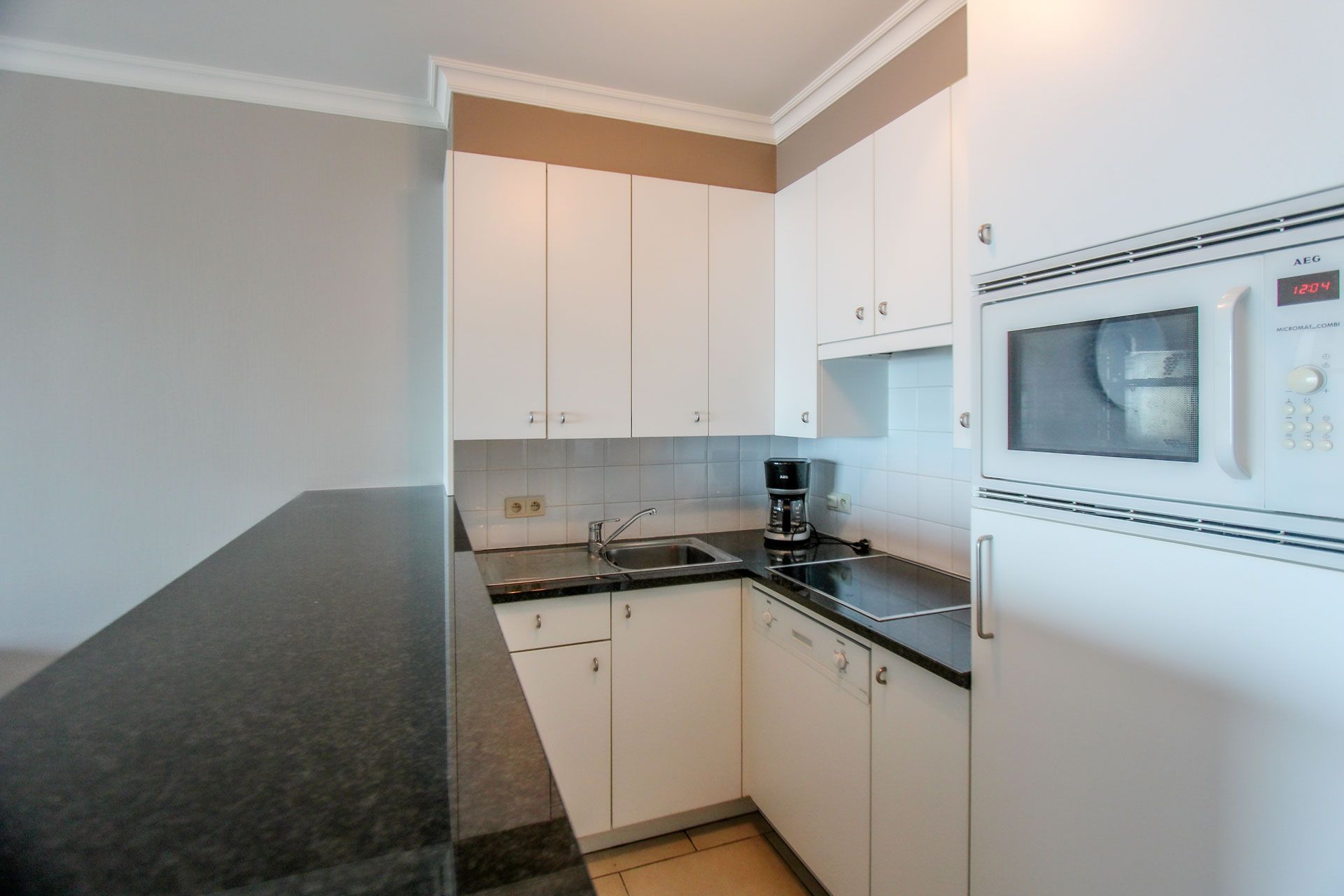 Appartement op zeedijk met 2 terrassen, vrij vanaf 1 augustus - foto 5